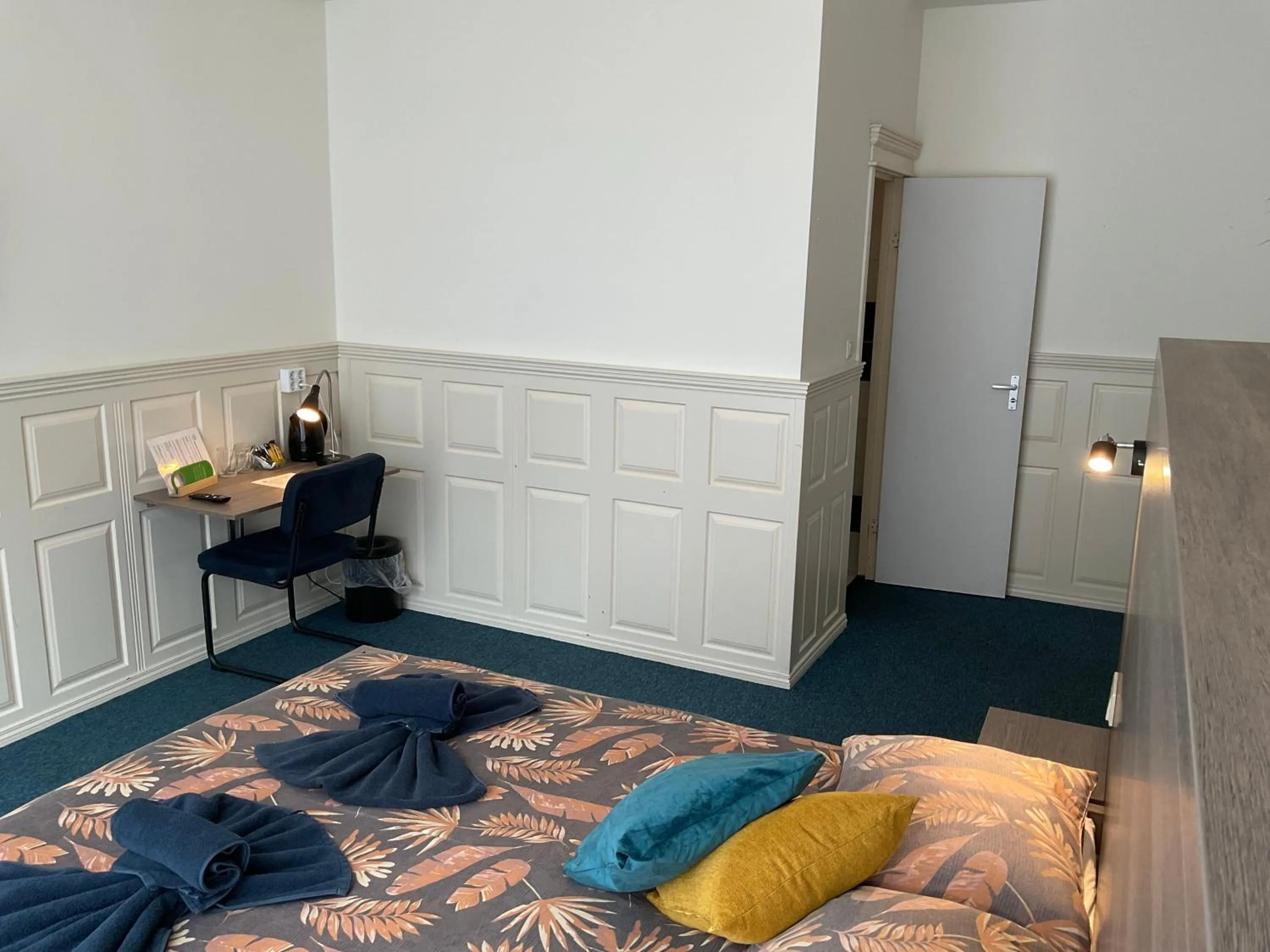 Photo of the whole room, Bed in Hotel Poseidon