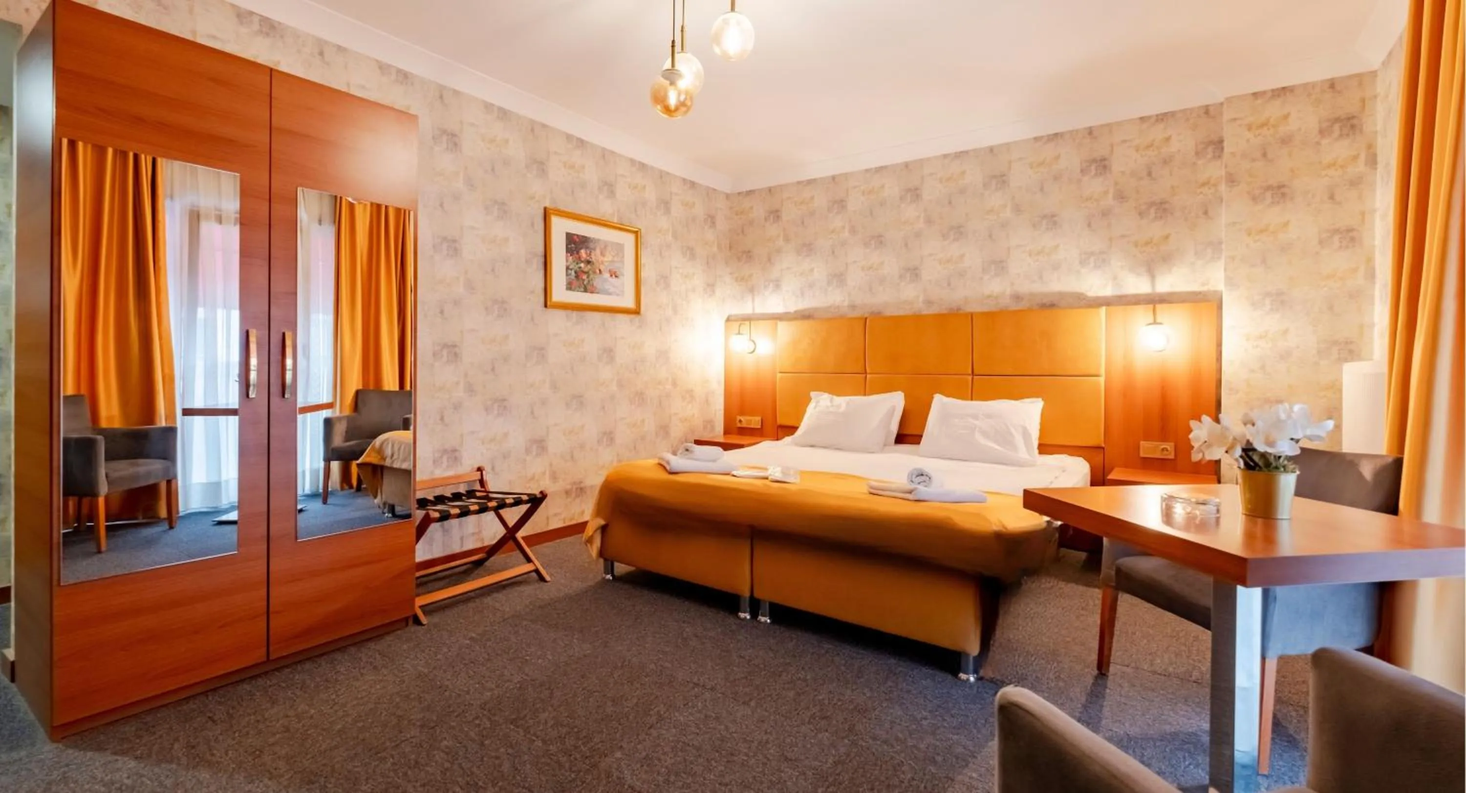 Photo of the whole room, Bed in My Palace Residance