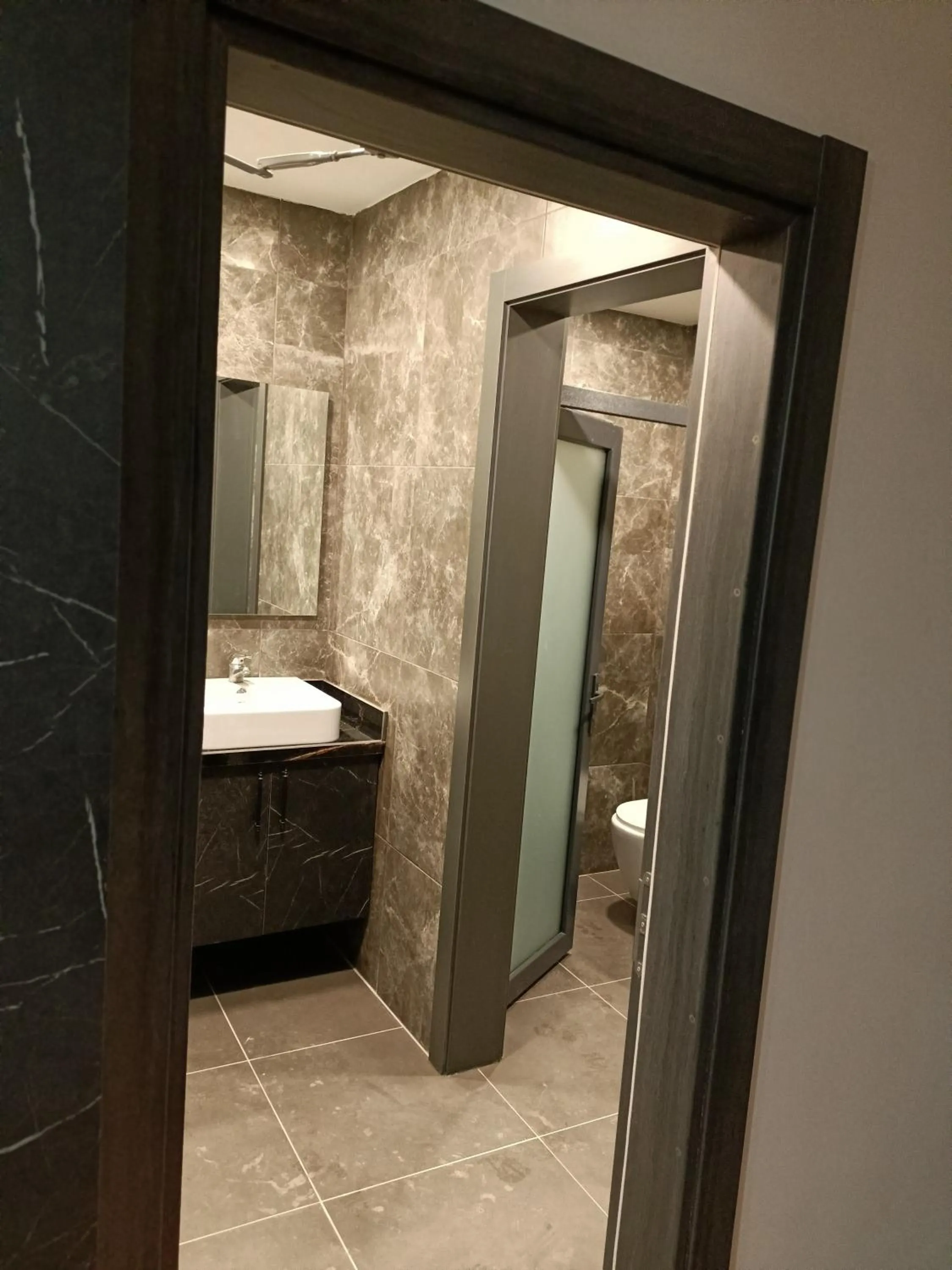 Shower in The Marine Hotel