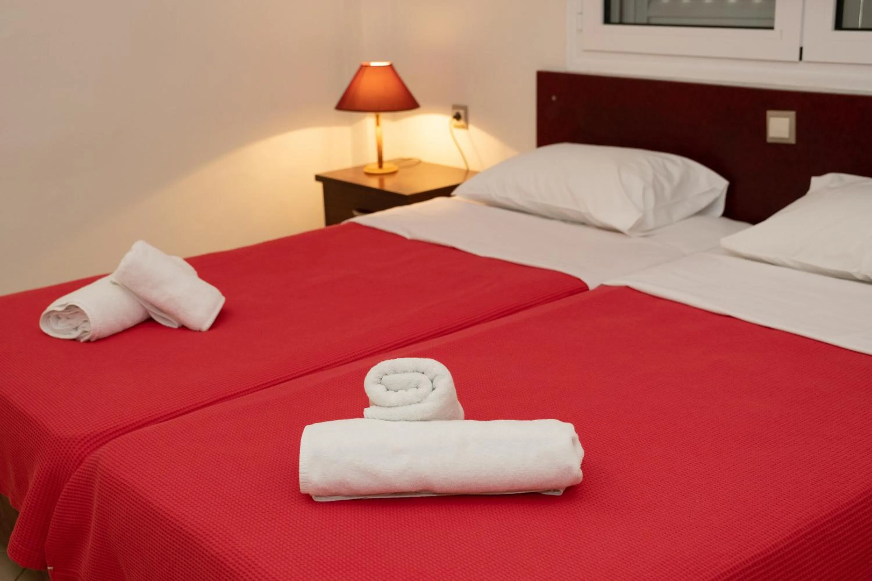 ARTEMIS ROOMS