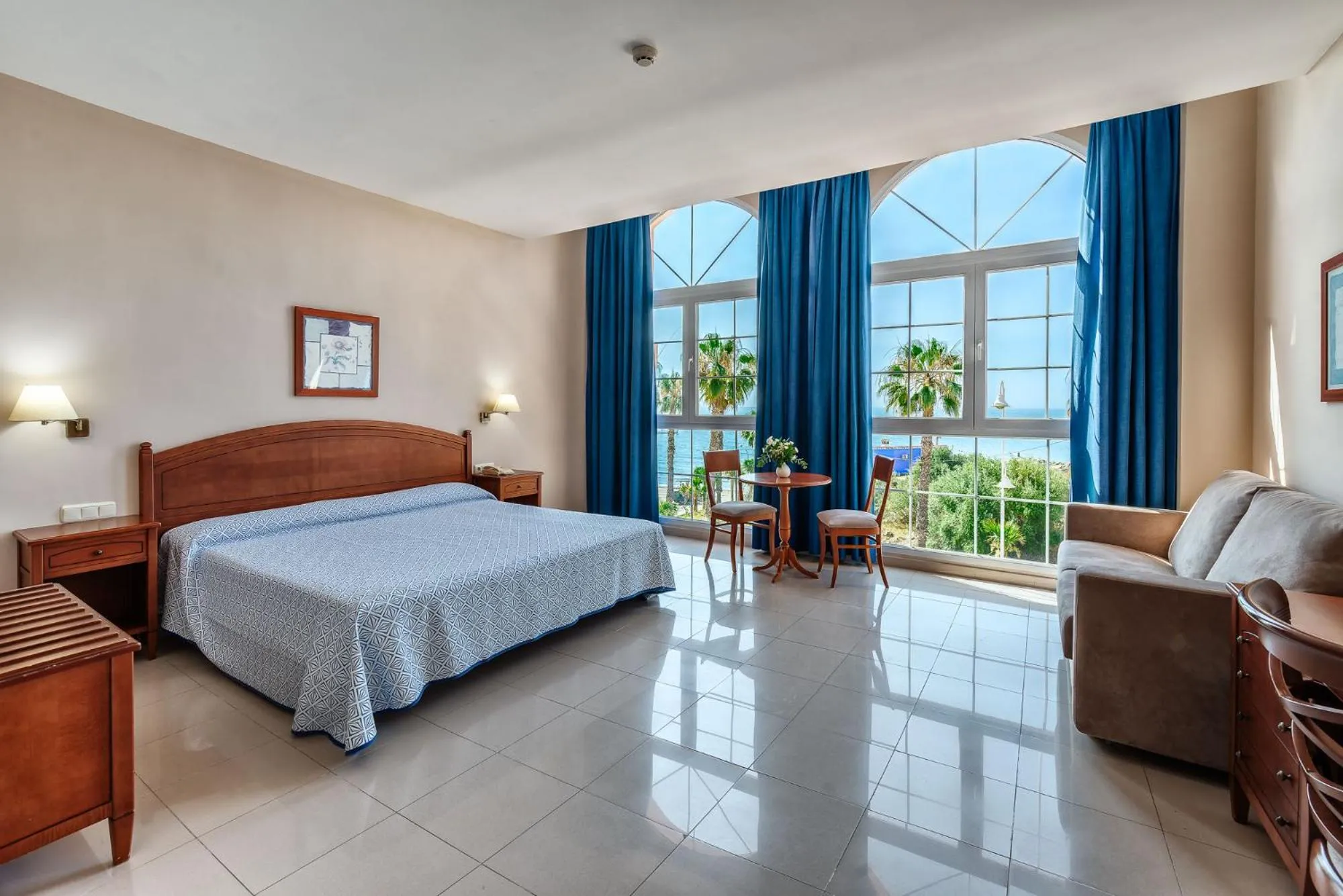 Bed in Bahía Tropical