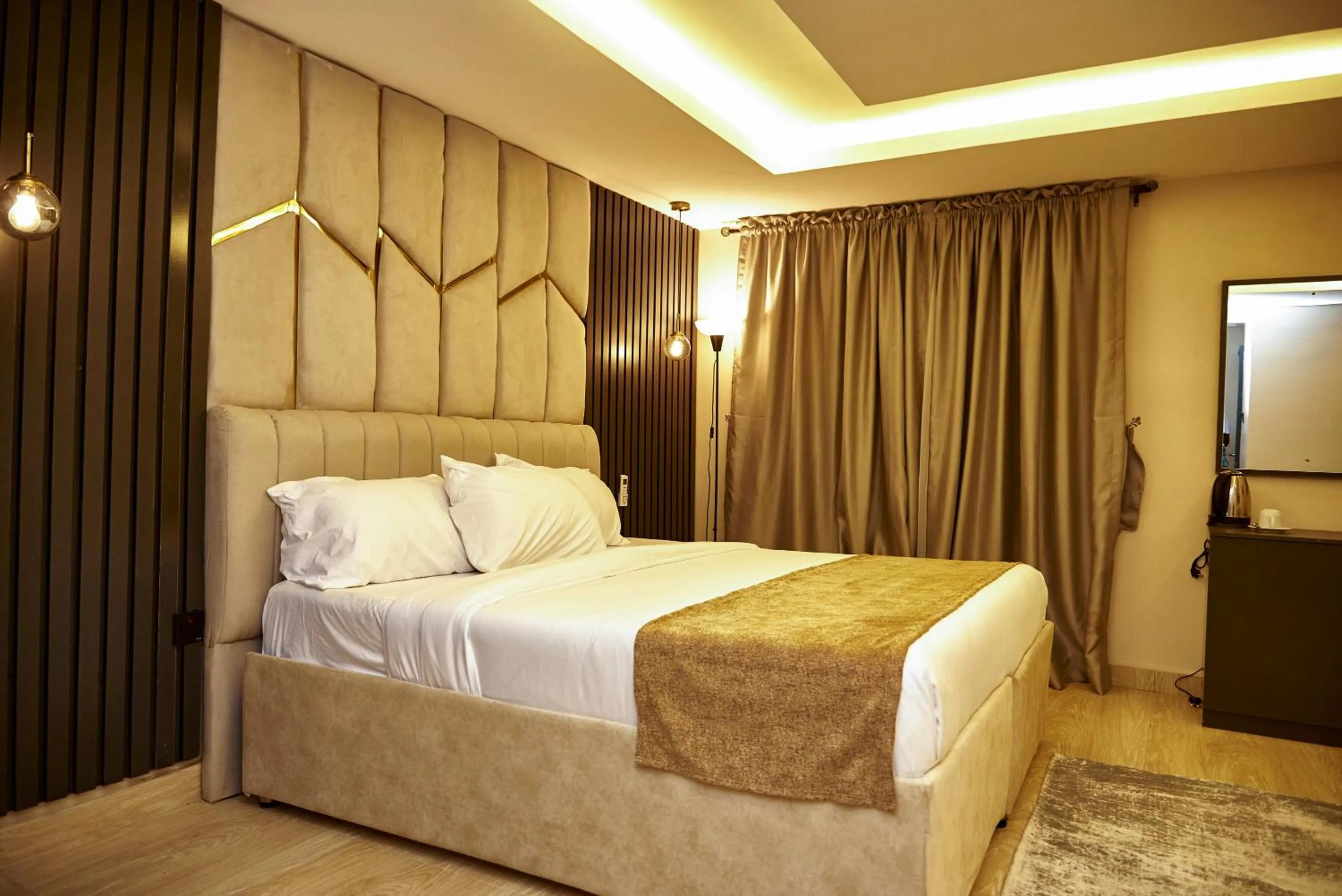 Bed in Mayfair Hotel Wuse2 Abuja