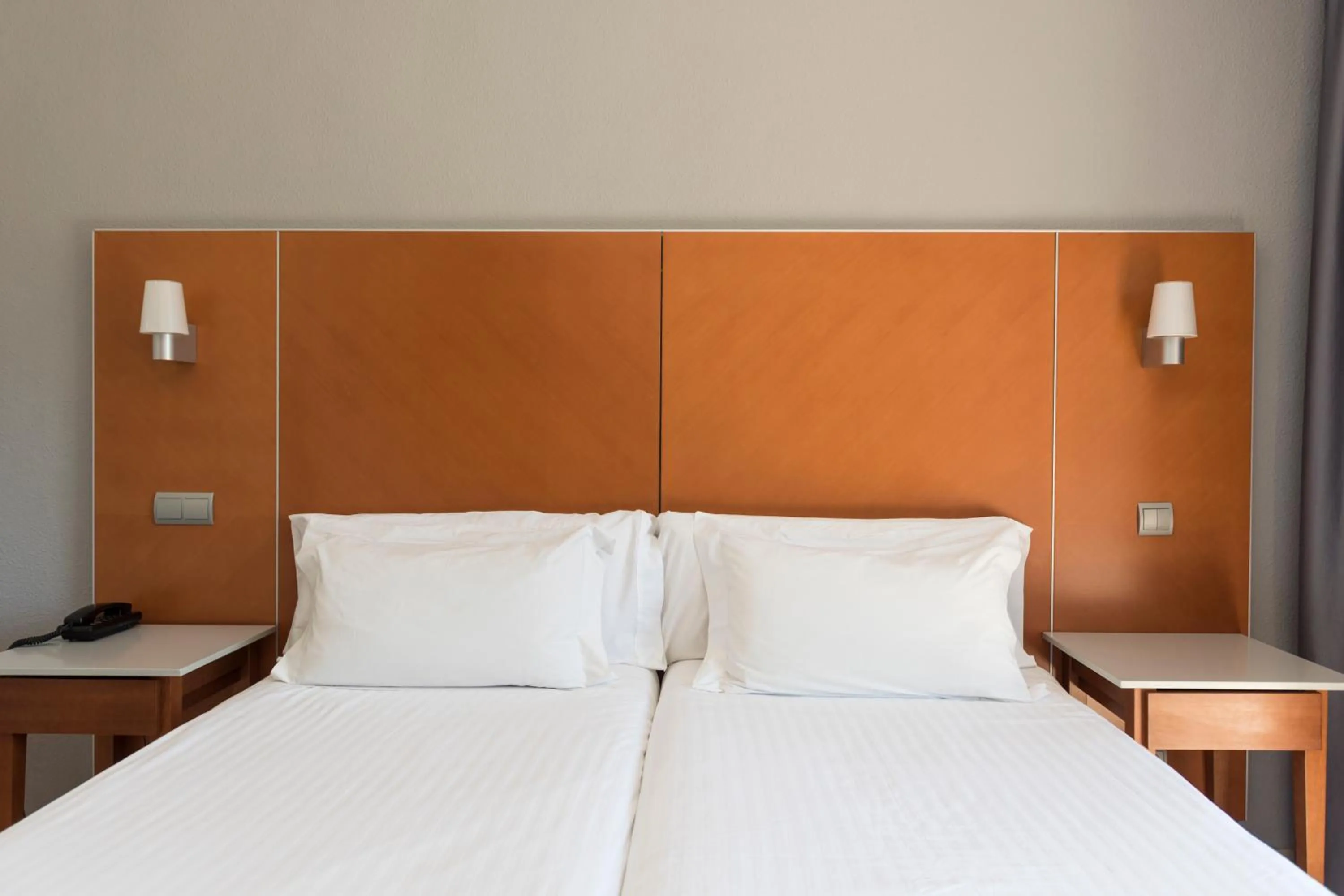 Bedroom, Bed in Hotel El Palmeral