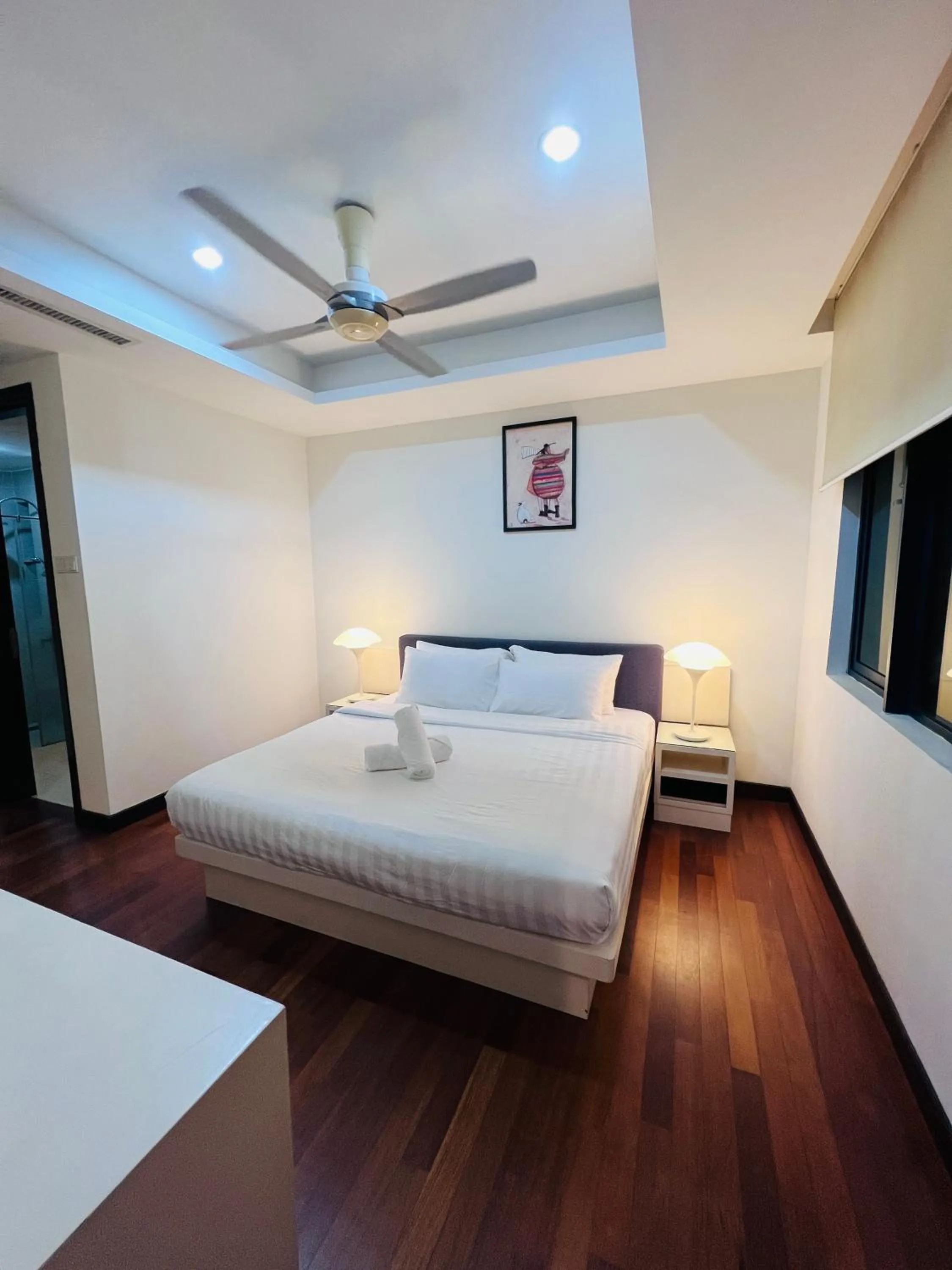 Bed in CozyHome Suites @ Casa Residency