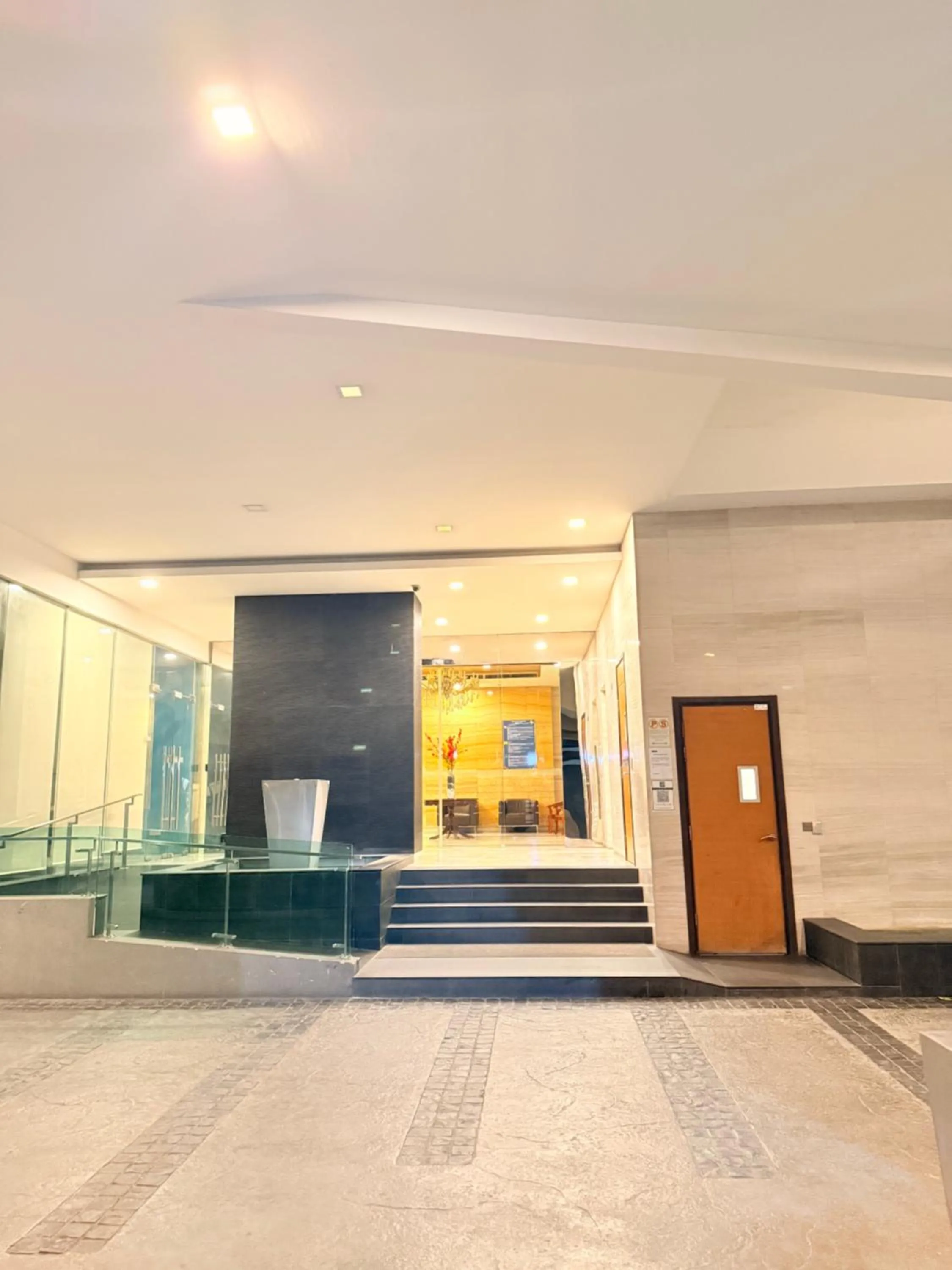 CozyHome Suites @ Casa Residency