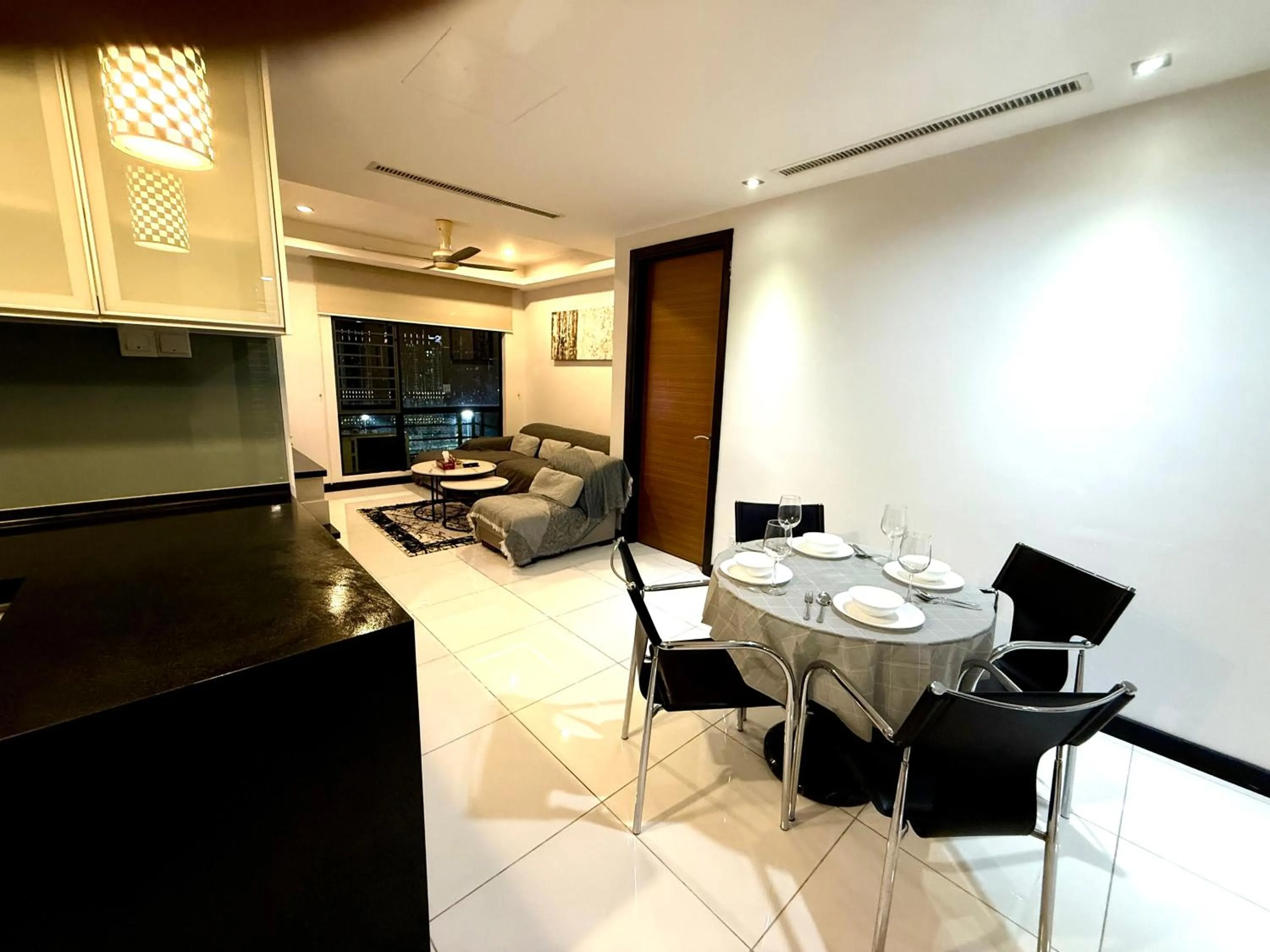 CozyHome Suites @ Casa Residency