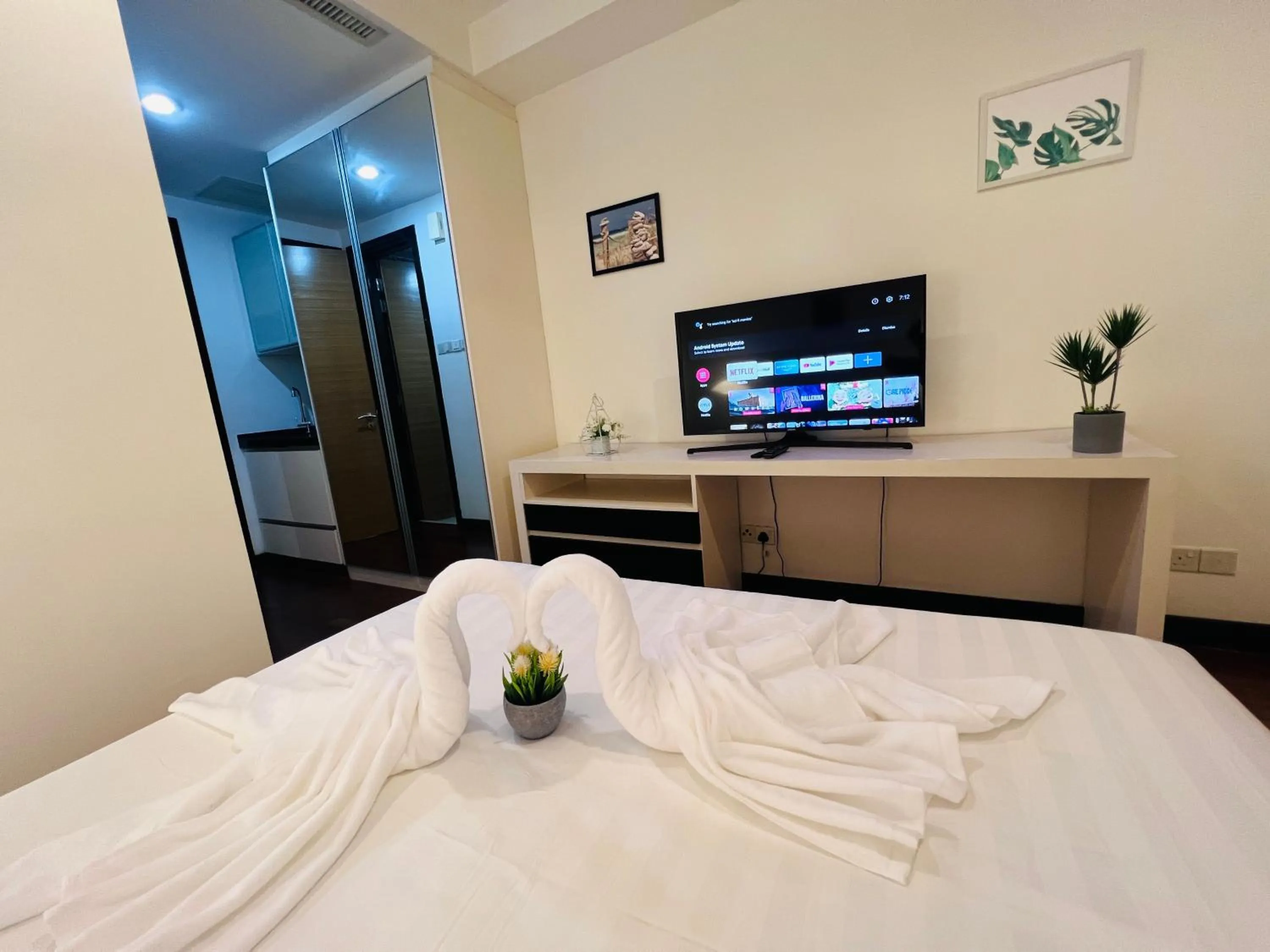 Bed in CozyHome Suites @ Casa Residency