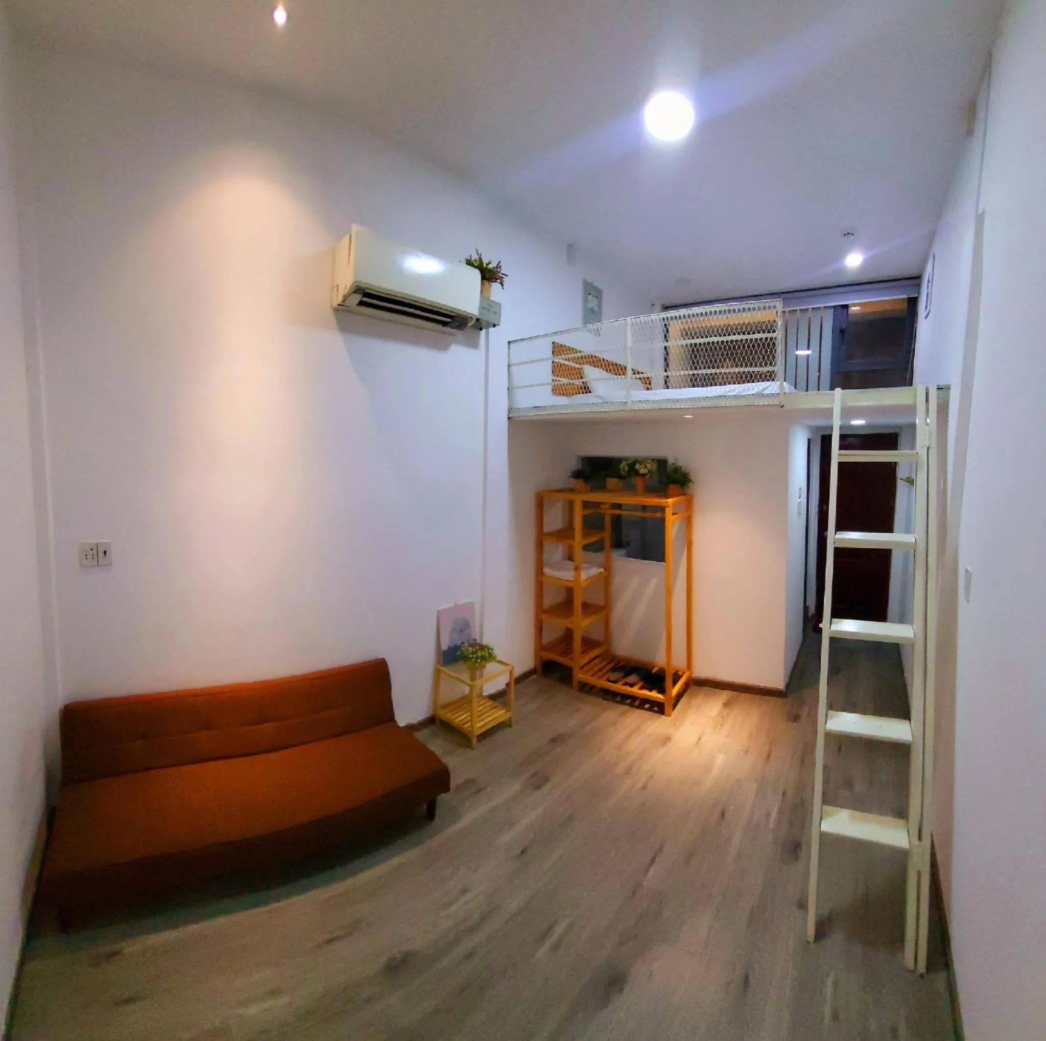 Bed in Language Exchange Hotel 3