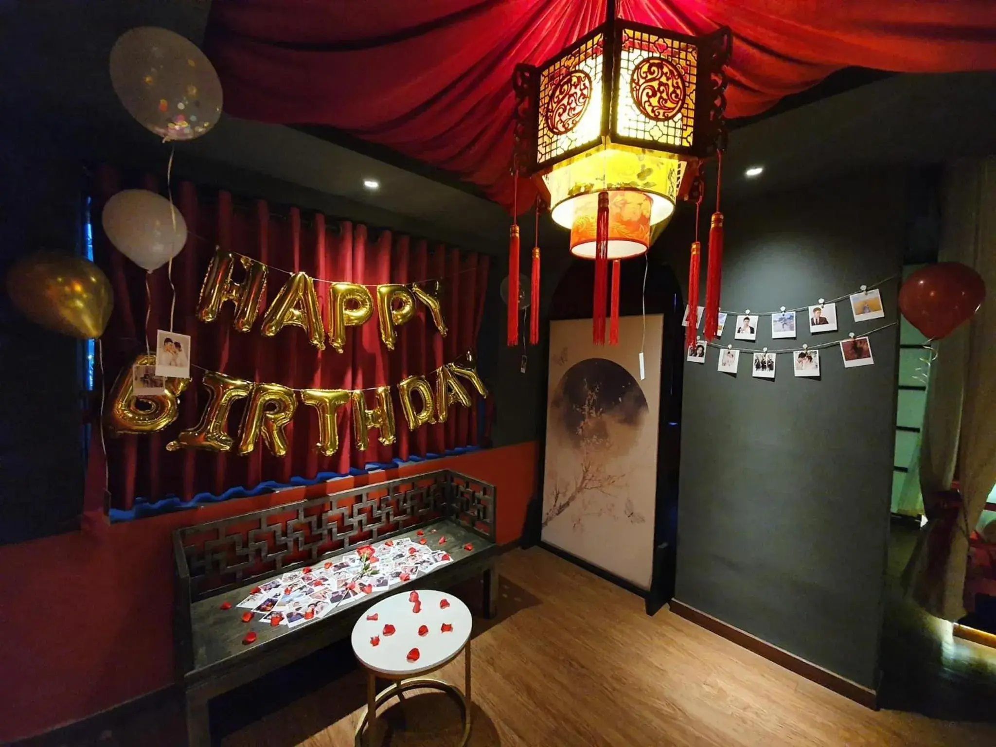 Property building in Language Exchange Hotel 3 Property building in Language Exchange Hotel 3