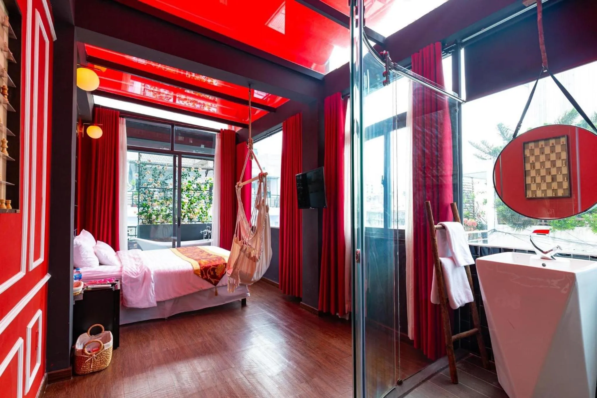 Bed in Language Exchange Hotel 3