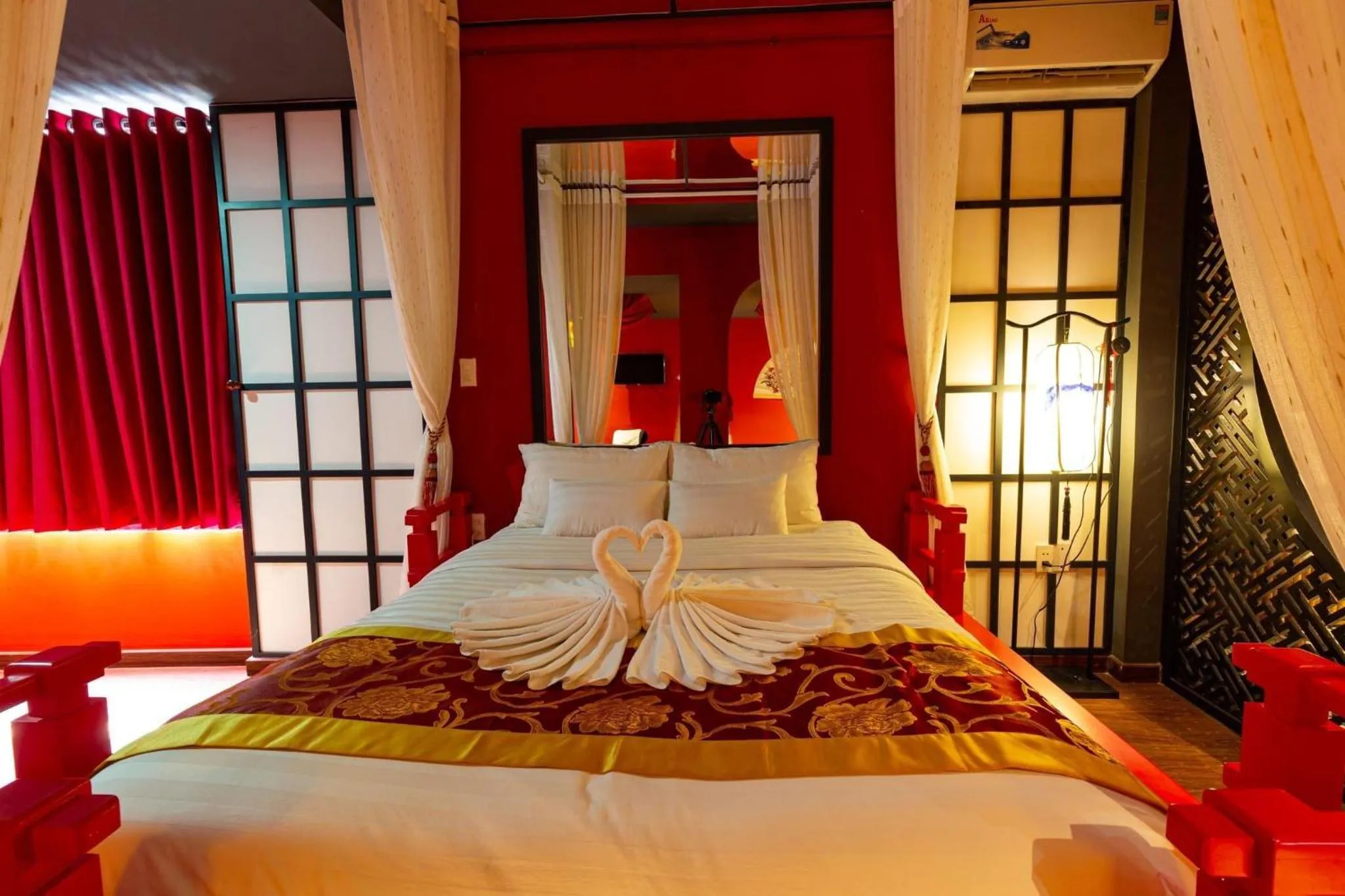 Bed in Language Exchange Hotel 3