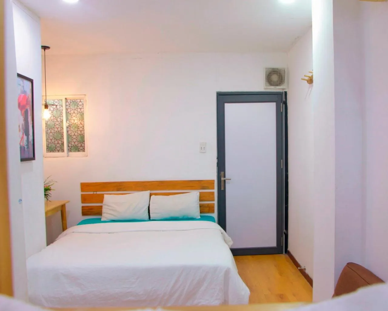 Bed in Language Exchange Hotel 3