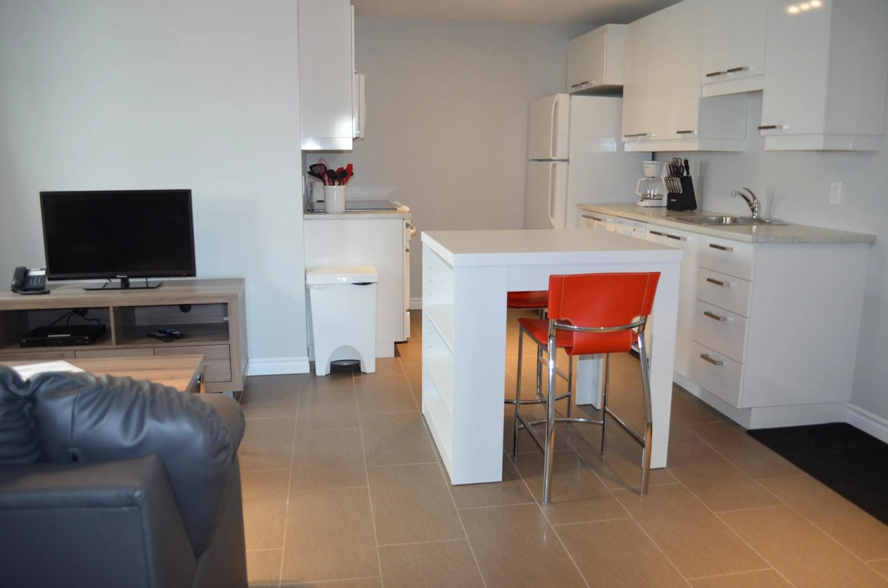 TV and multimedia in Le Chic-Urbain