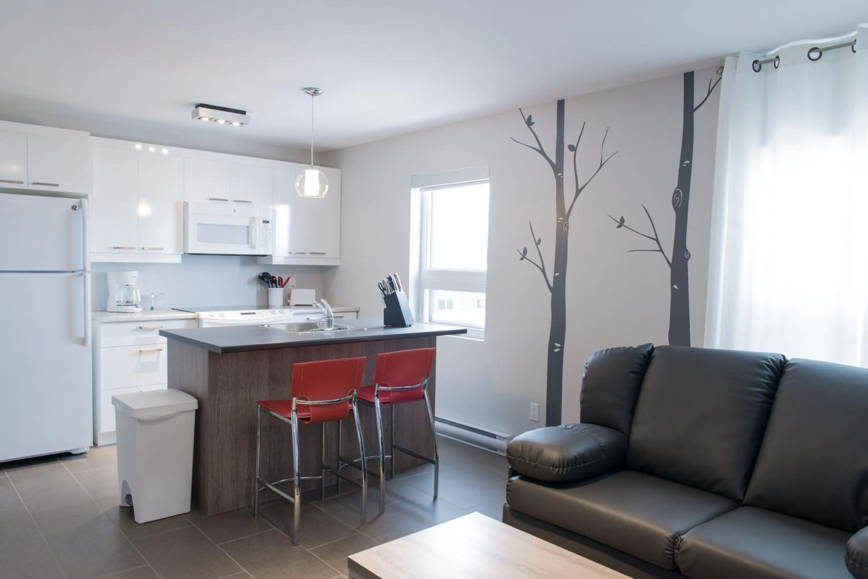 Kitchen or kitchenette in Le Chic-Urbain