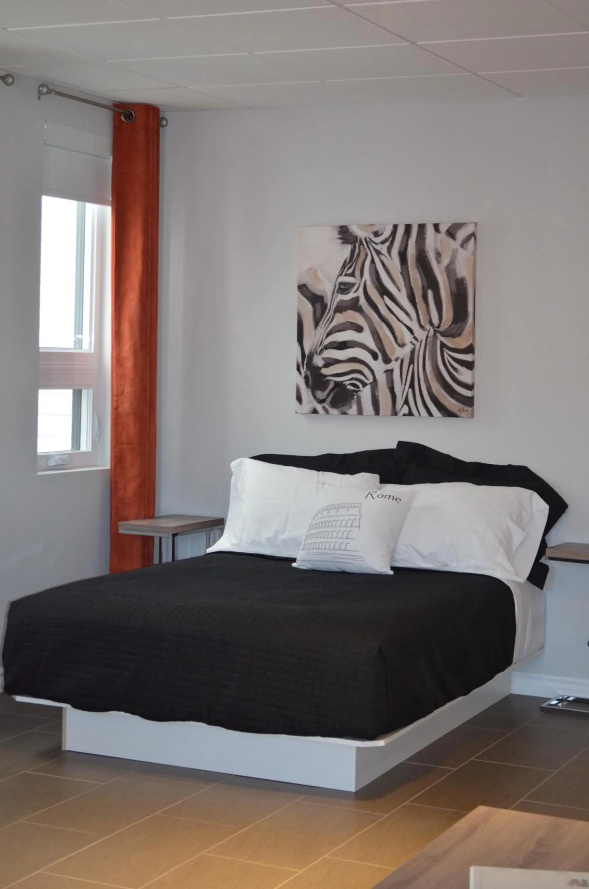 Bed in Le Chic-Urbain