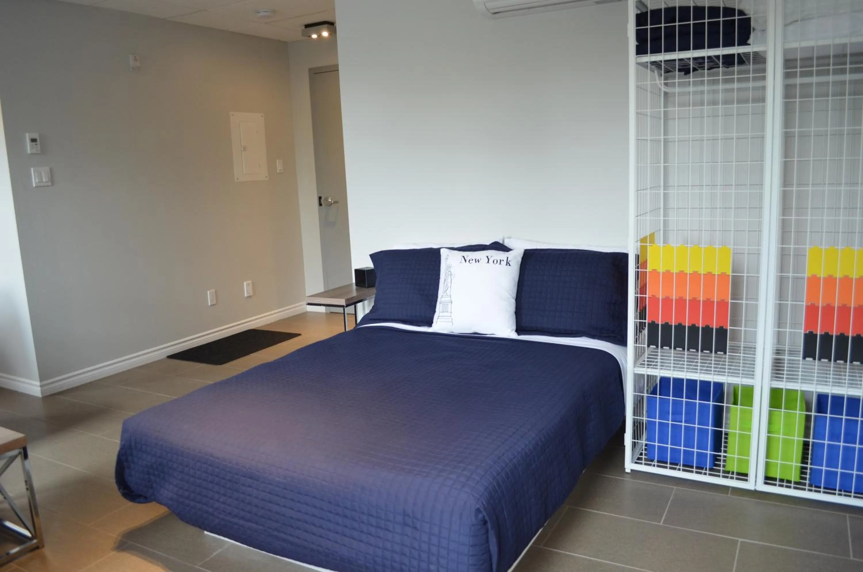 Bed in Le Chic-Urbain