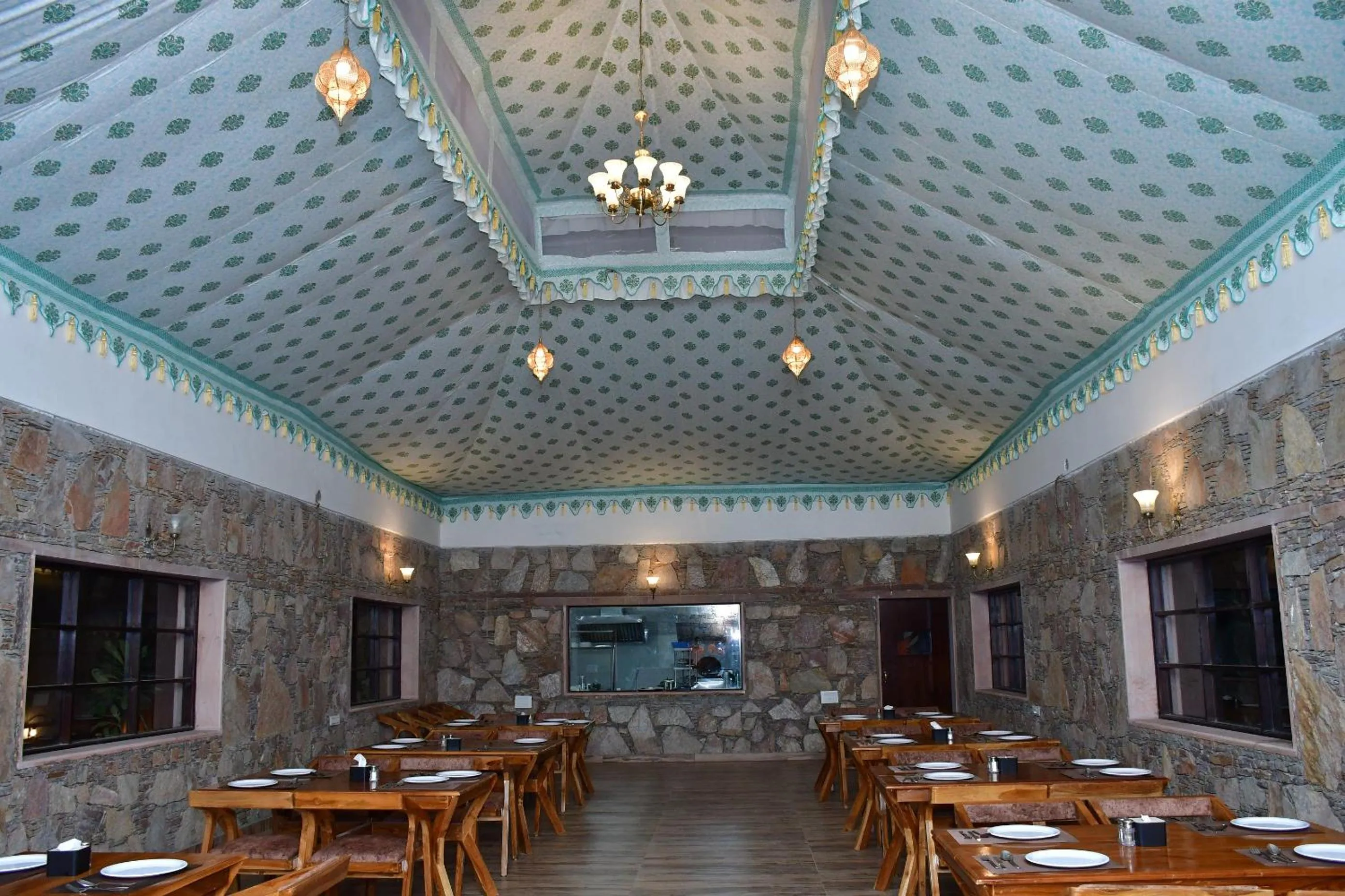 Restaurant/places to eat in Ananda Resort