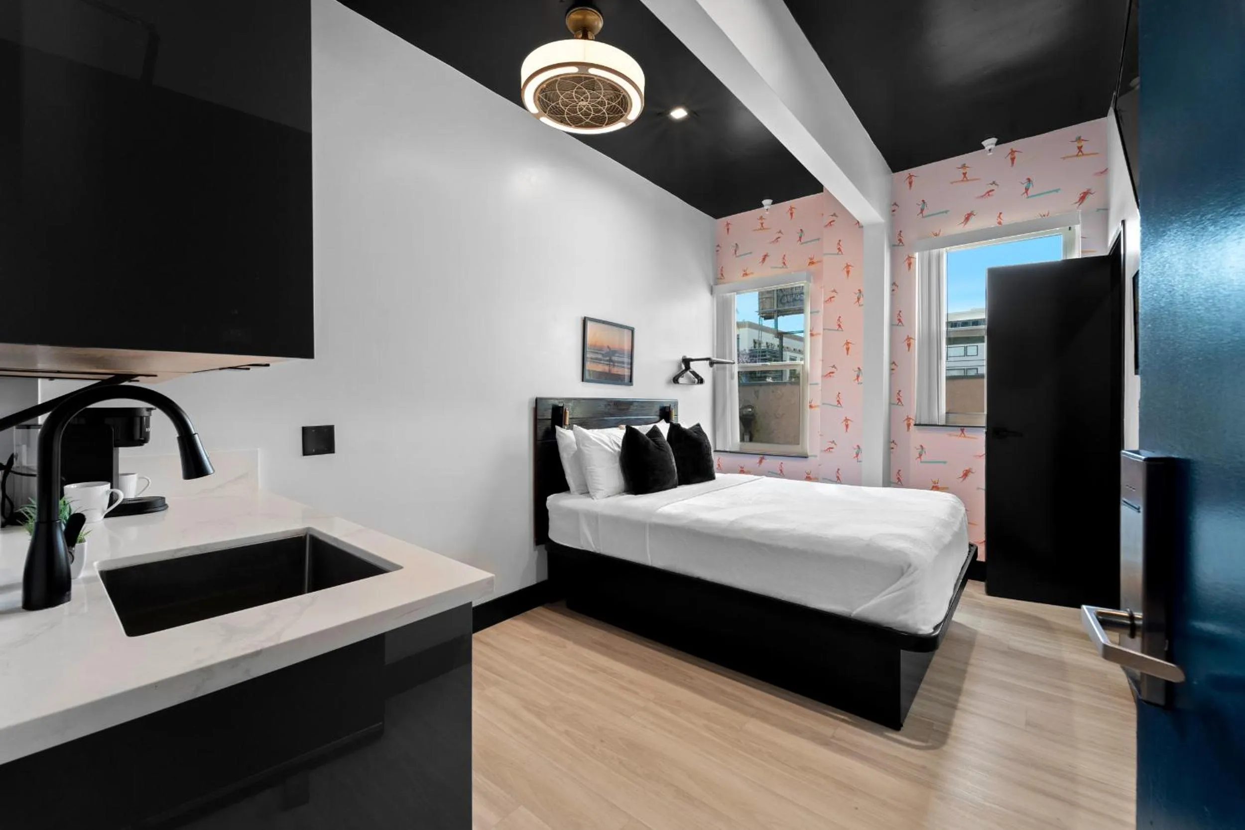 Balboa Park Hotel in Downtown Little Italy