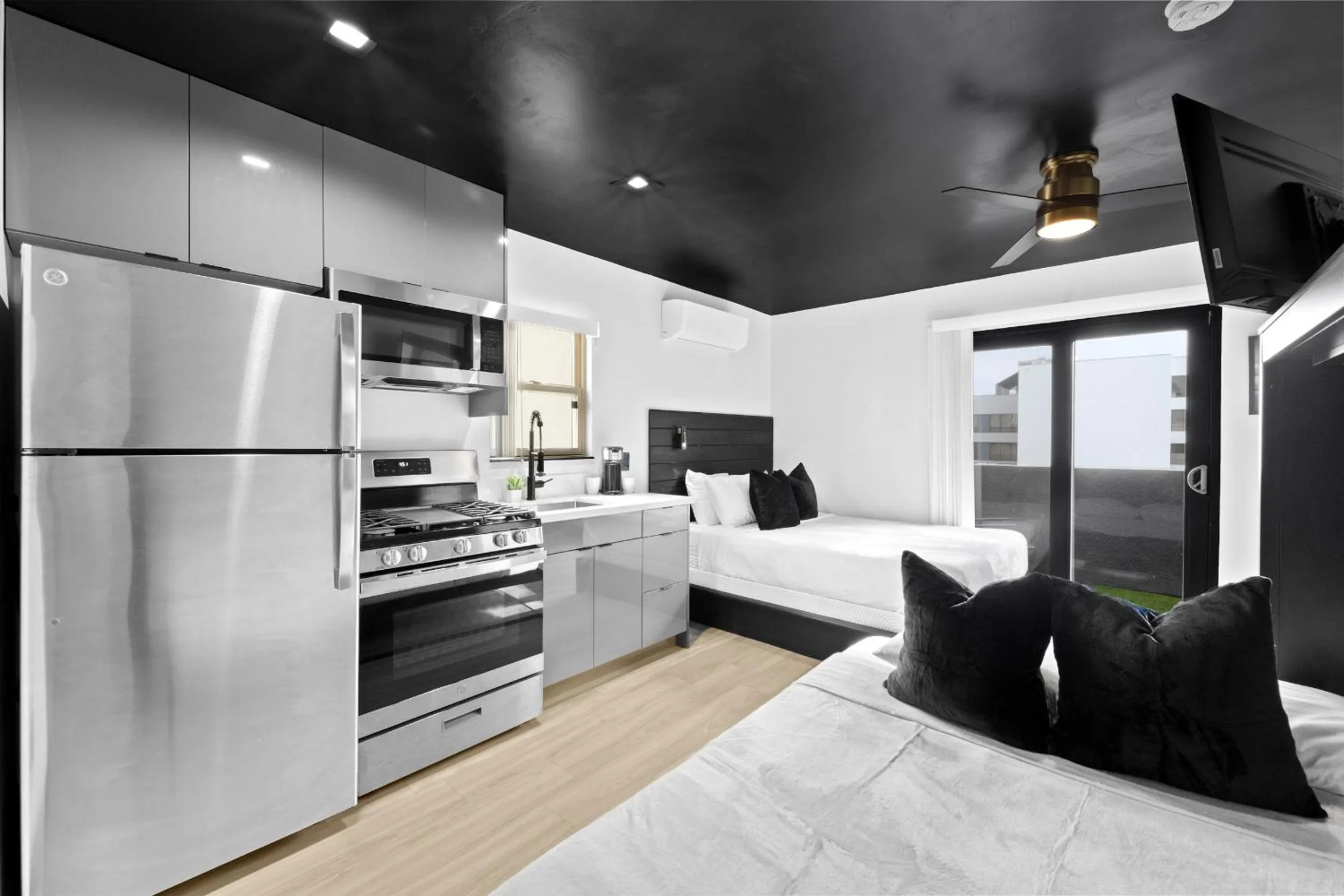 Balboa Park Hotel in Downtown Little Italy