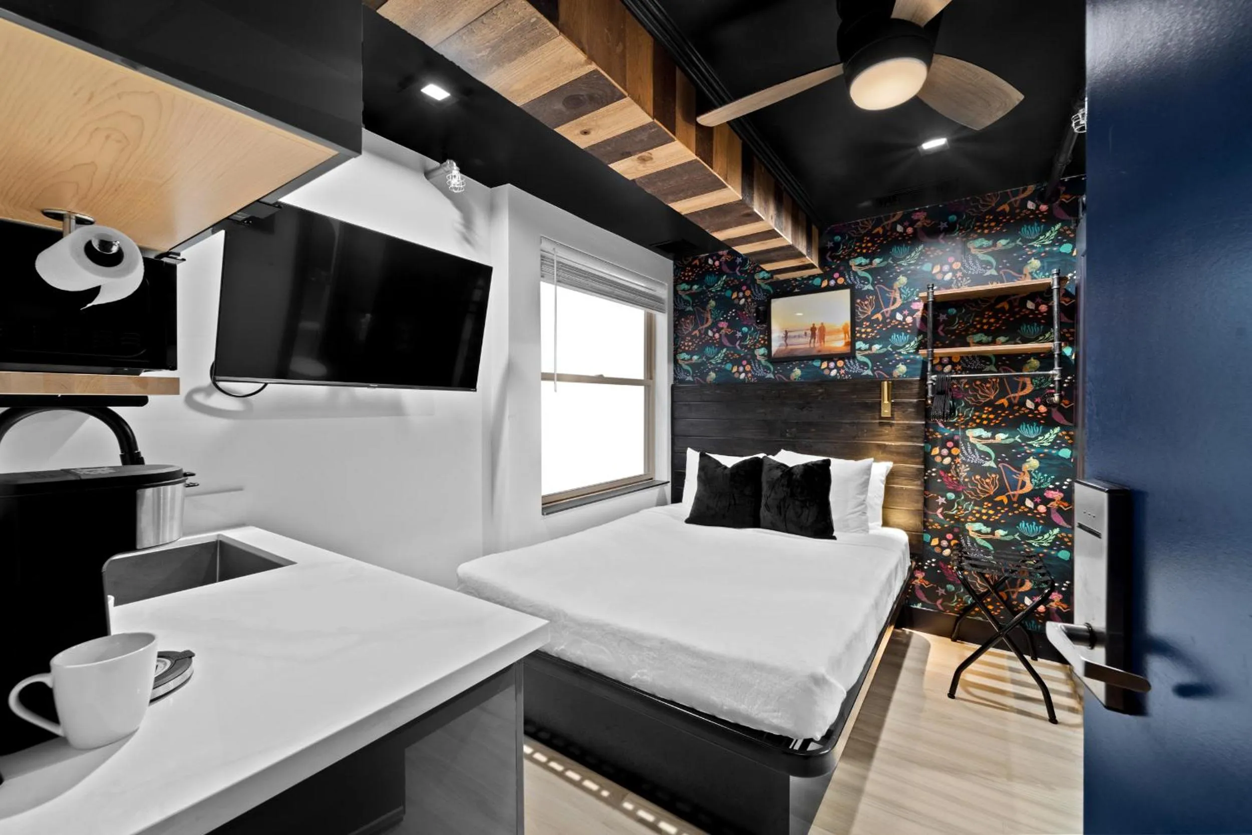 Balboa Park Hotel in Downtown Little Italy