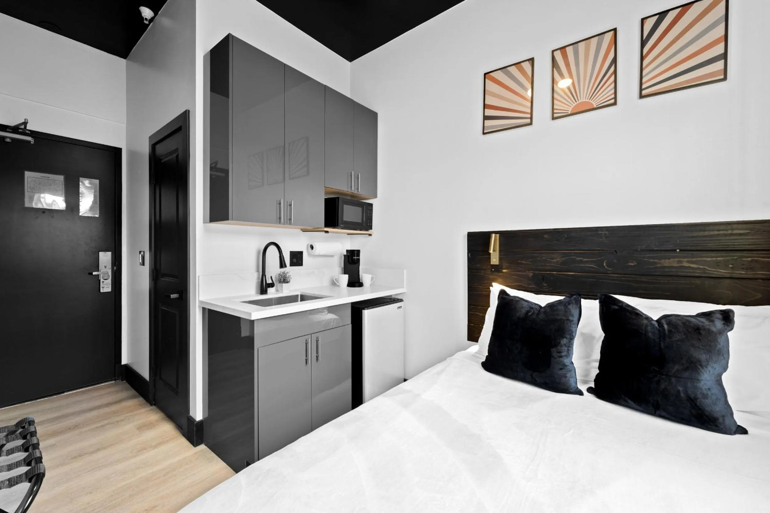 Balboa Park Hotel in Downtown Little Italy