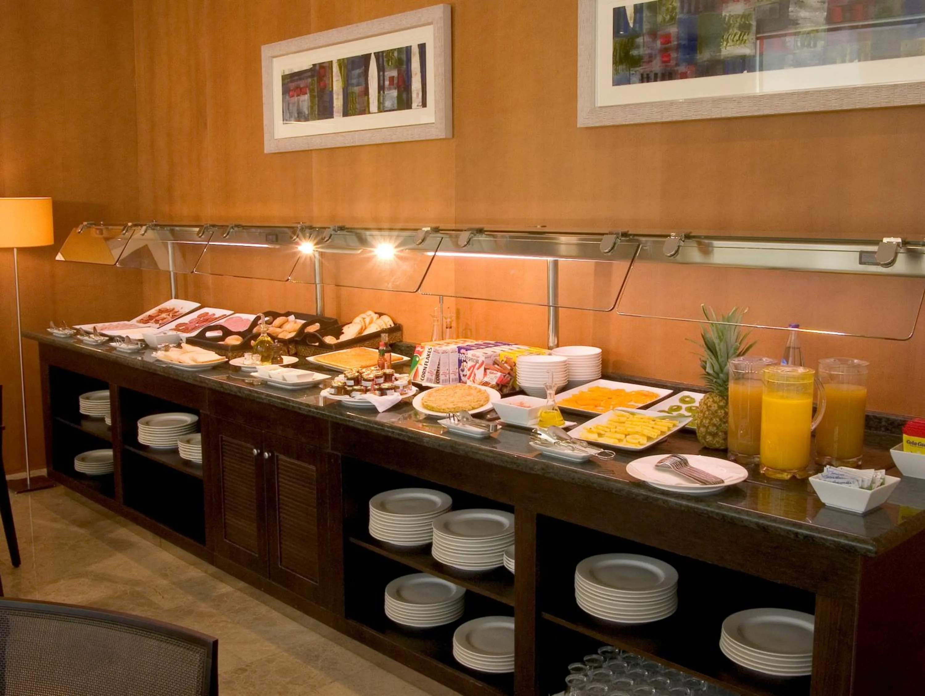 Food in Hotel Xon's Valencia