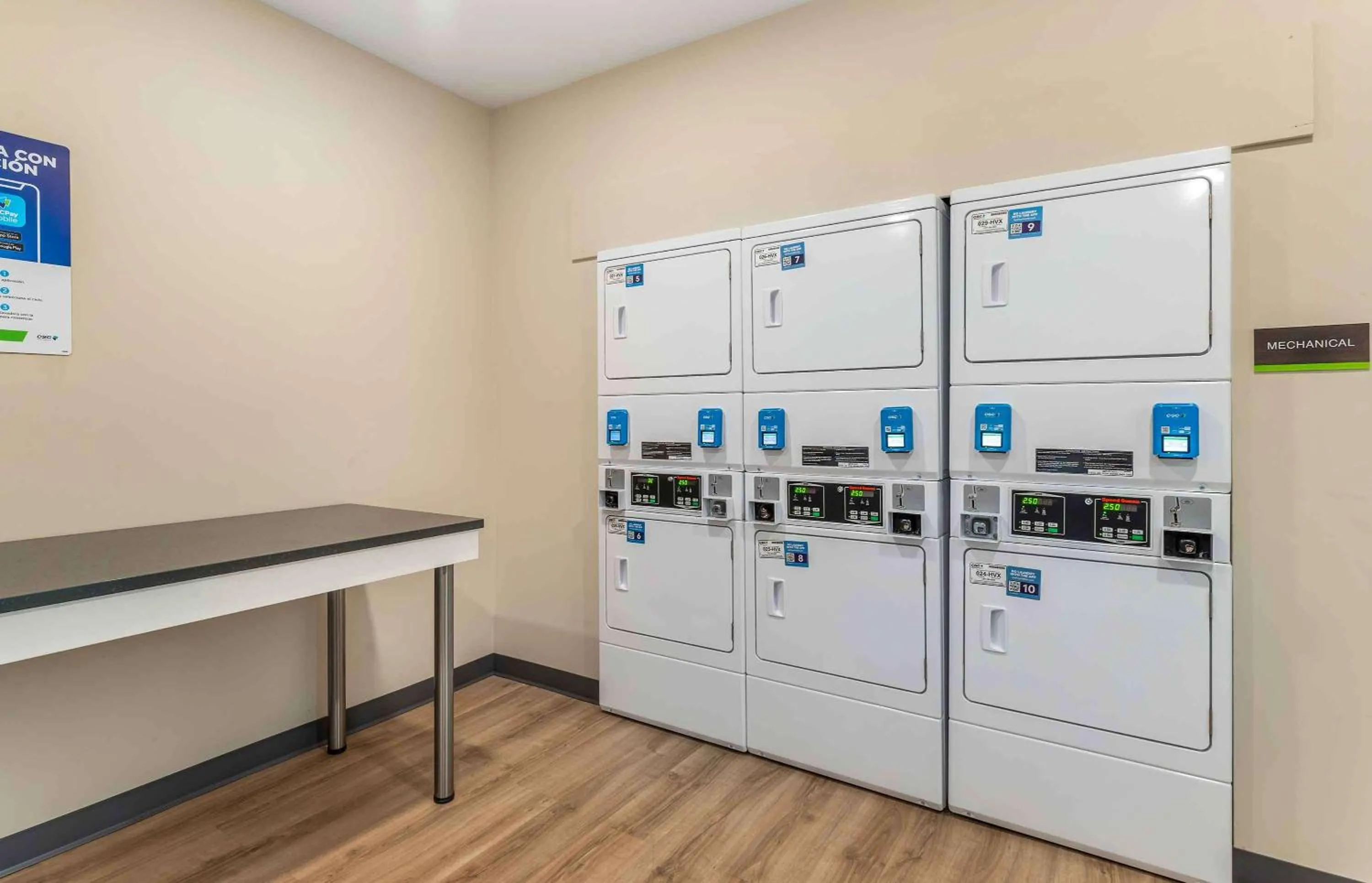 Property building in Extended Stay America Premier Suites - Fredericksburg