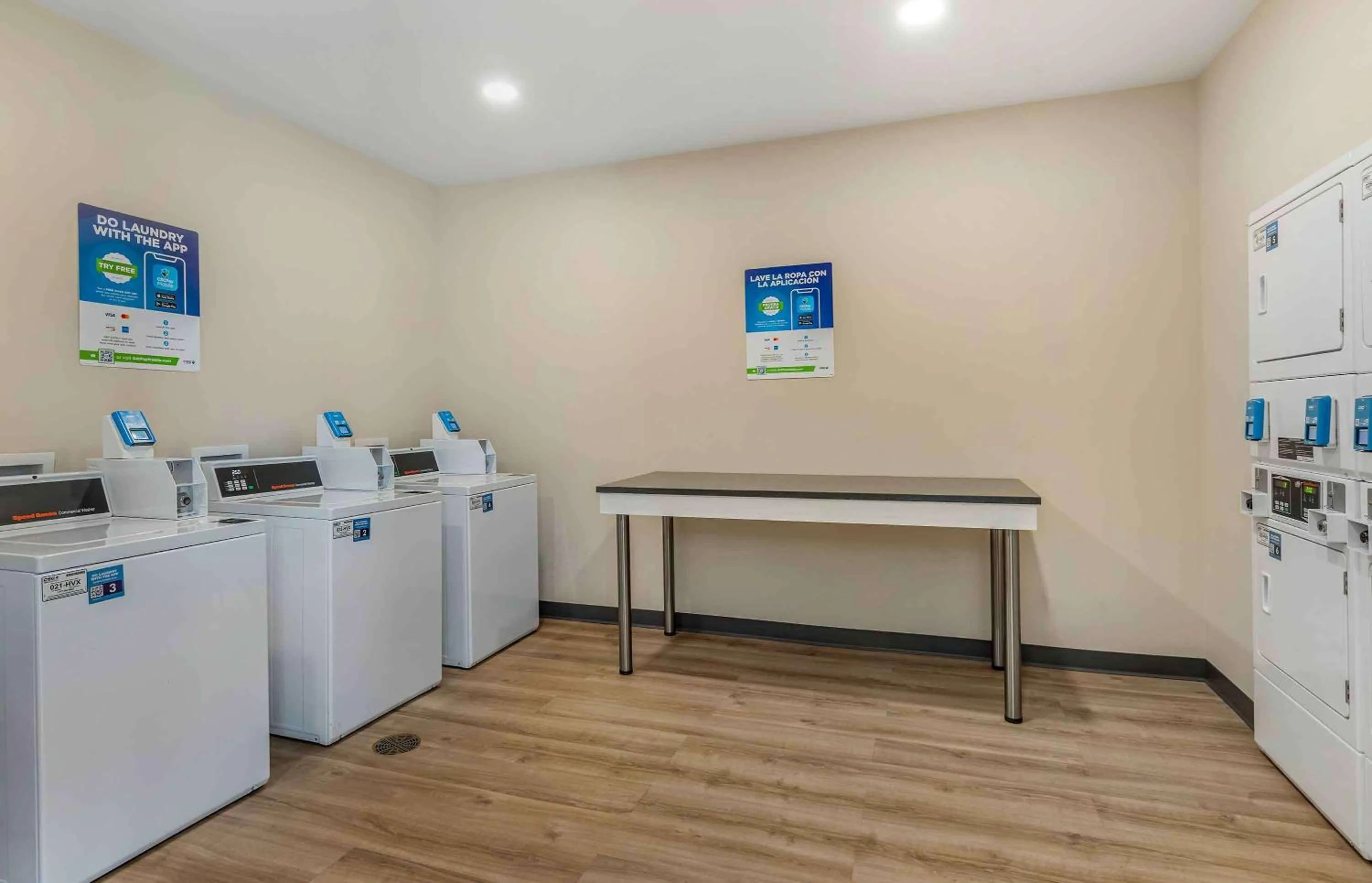 Property building in Extended Stay America Premier Suites - Fredericksburg