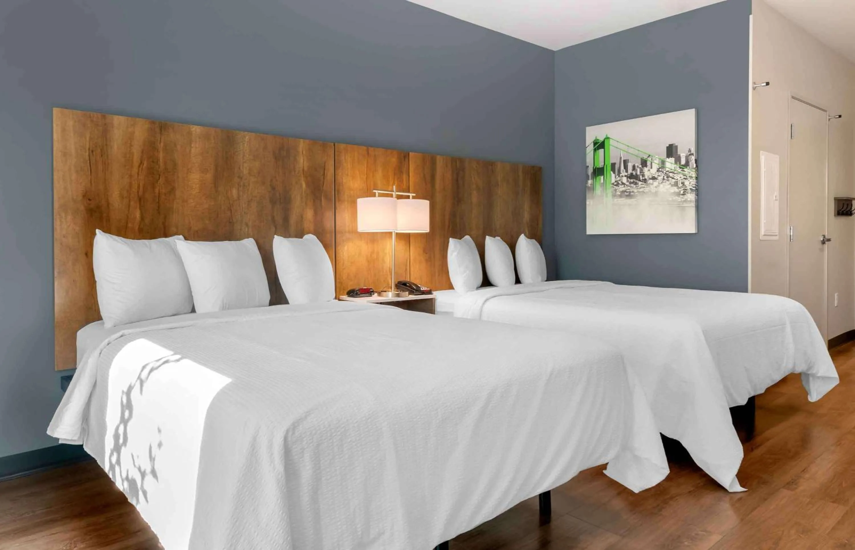 Bedroom, Bed in Extended Stay America Premier Suites - Fredericksburg