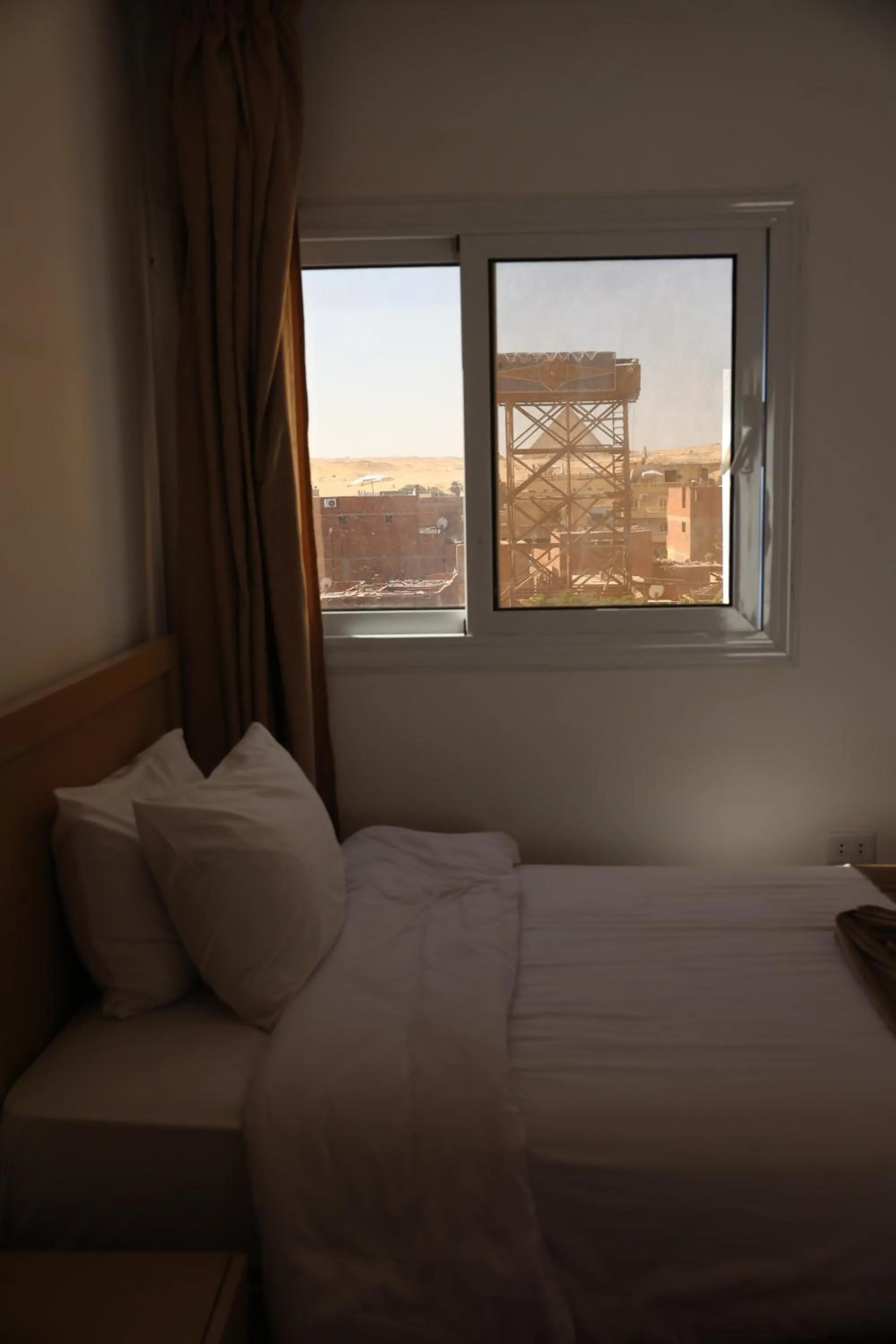 Bed in Eagles Pyramids View