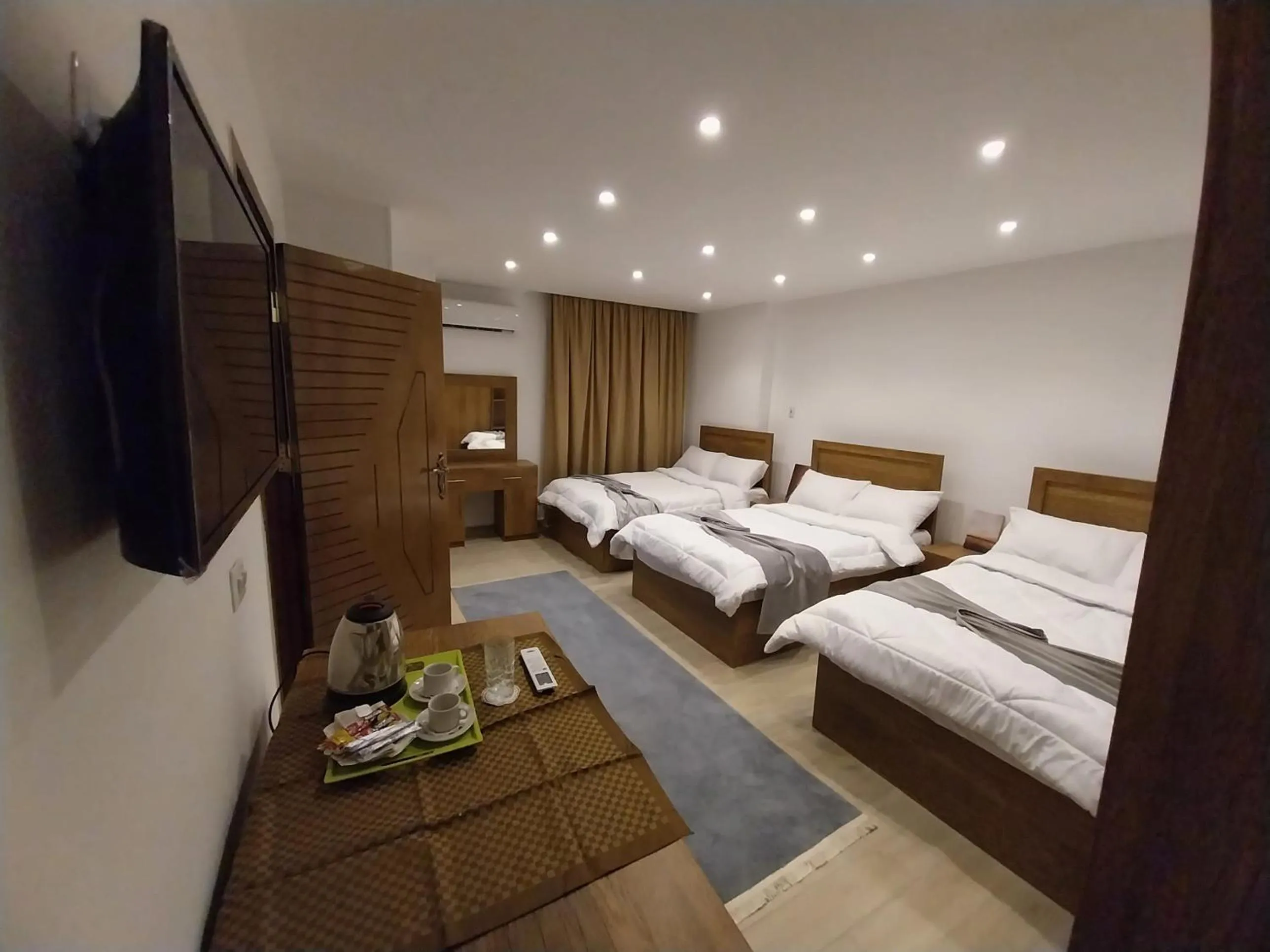 Bed in Eagles Pyramids View