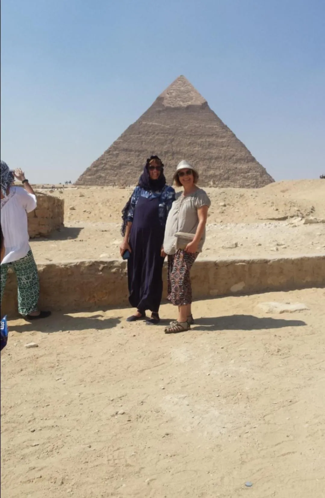 Day in Eagles Pyramids View