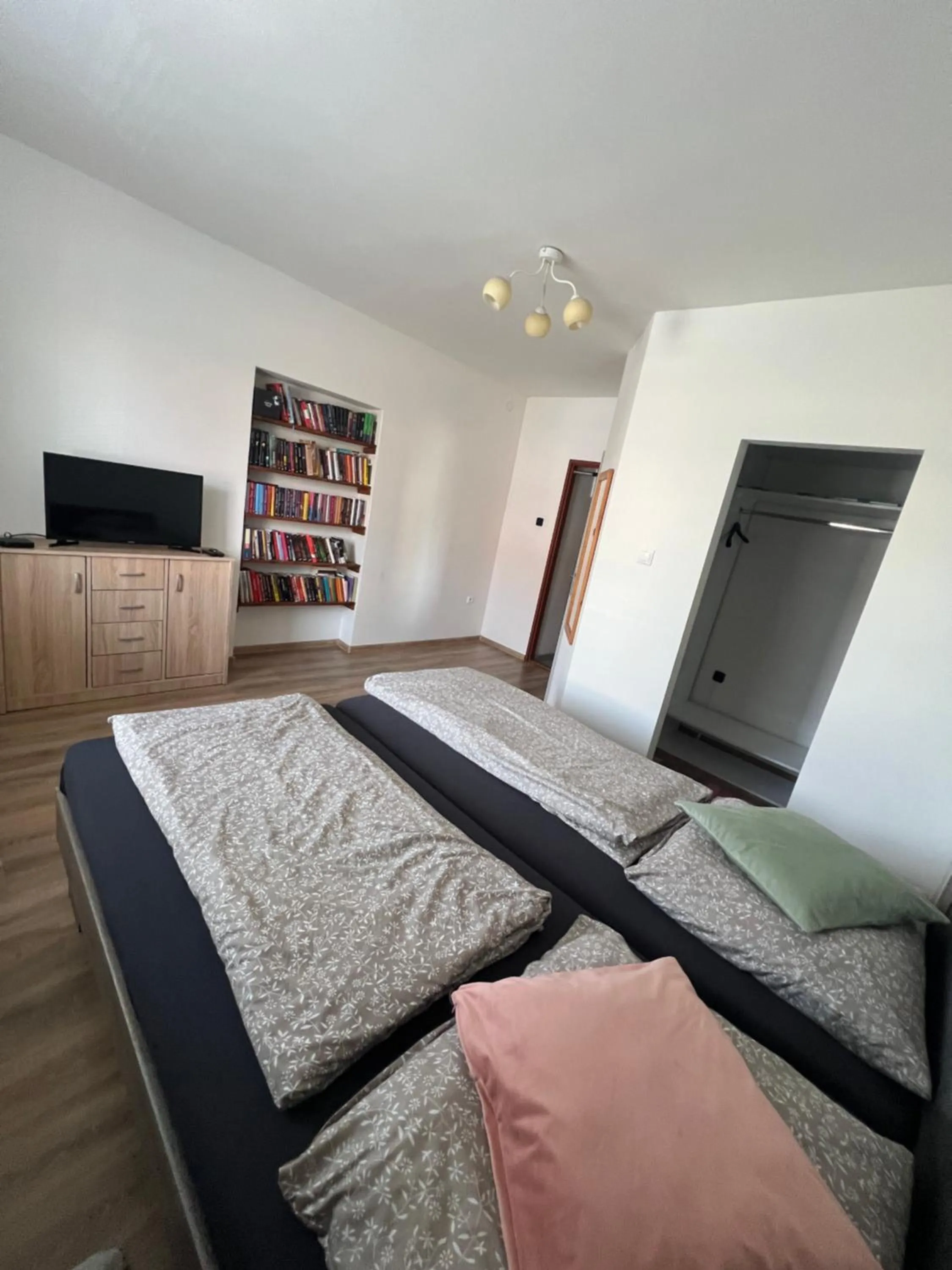 -Self-Check- 4-Room family house