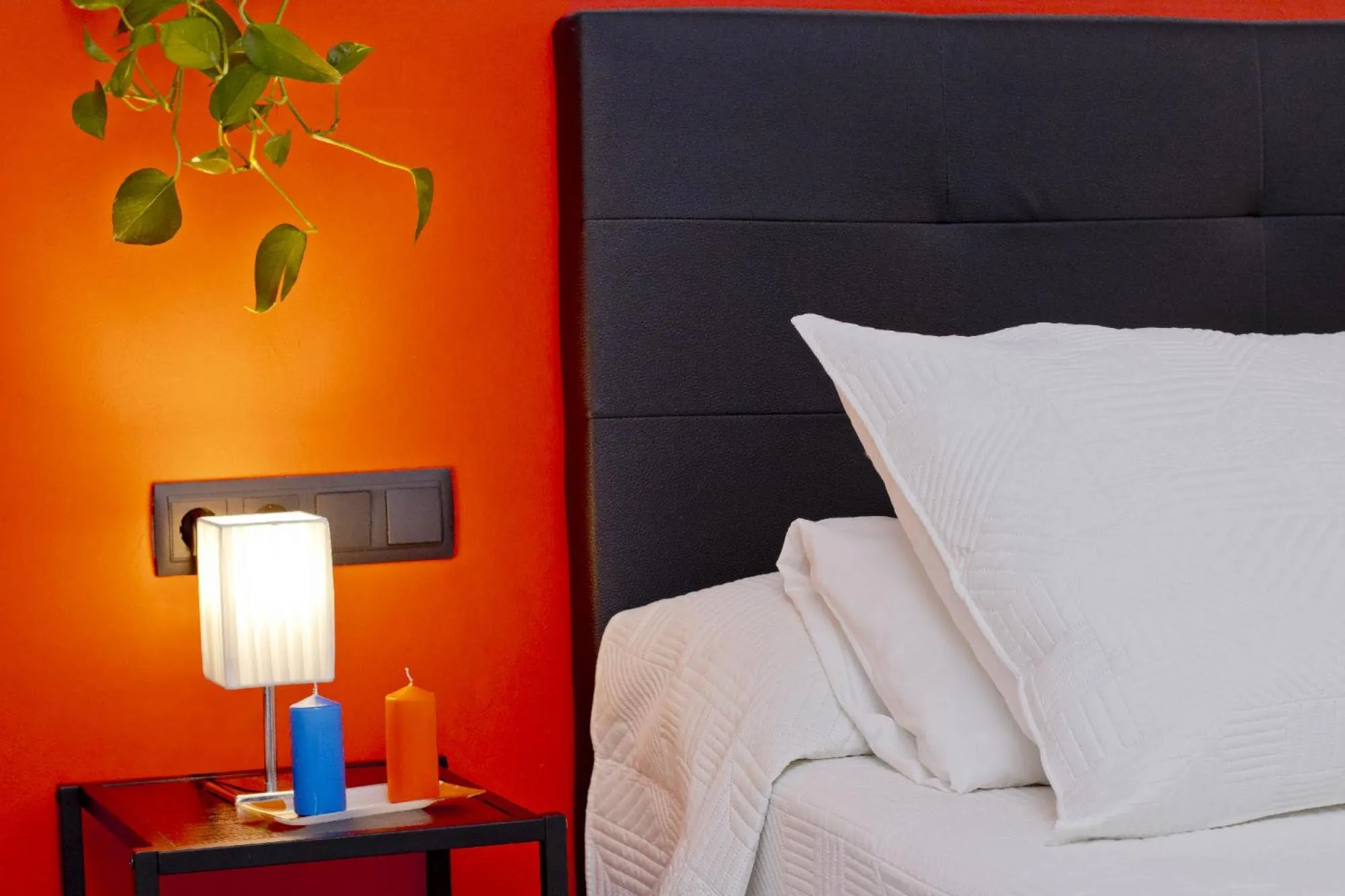 Bed in Barcelona City Centre Hostal