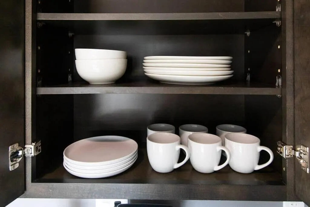 Walk 2 Restaurants & Bars-Relax on Private Patio