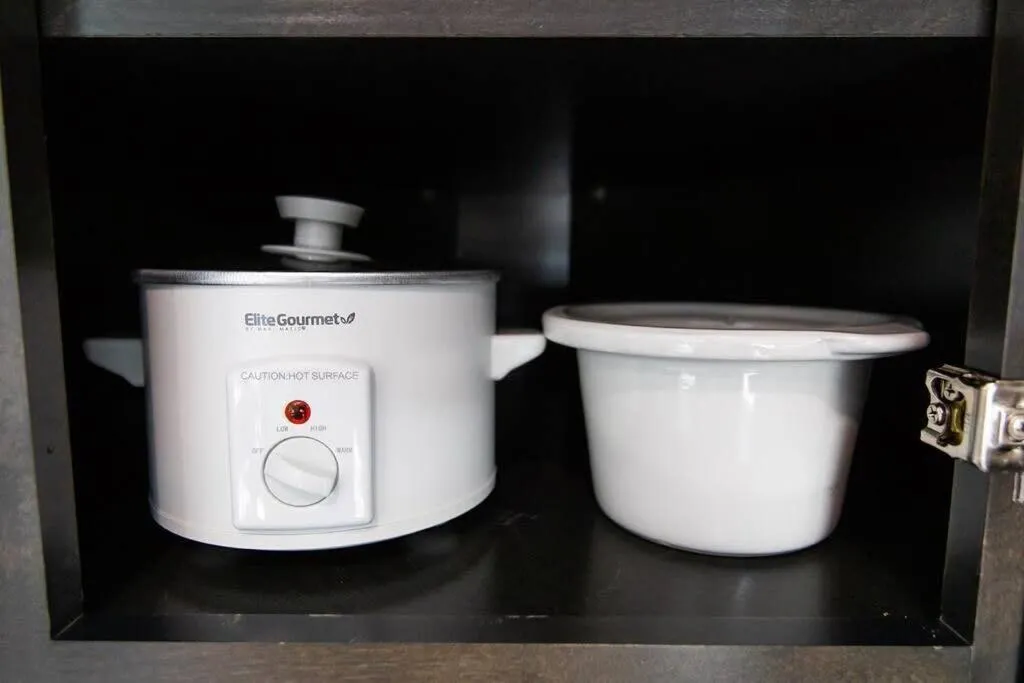 Walk 2 Restaurants & Bars-Relax on Private Patio