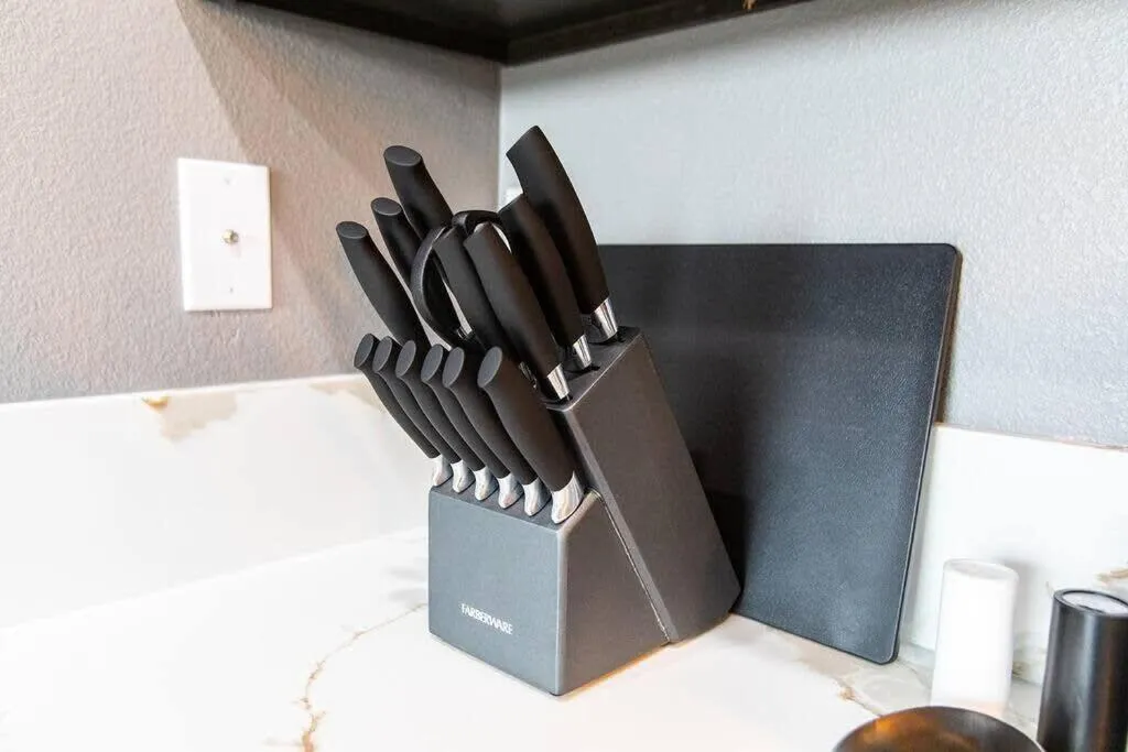 Healthcare&Business-Professionals-Pets A C Wi-Fi