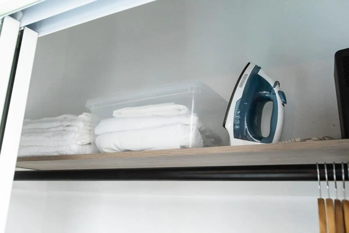 Healthcare&Business-Professionals-Pets A C Wi-Fi