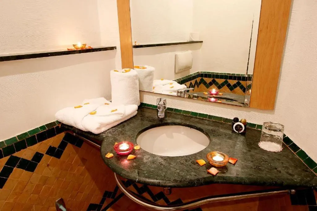 Hôtel Fnideq Senator