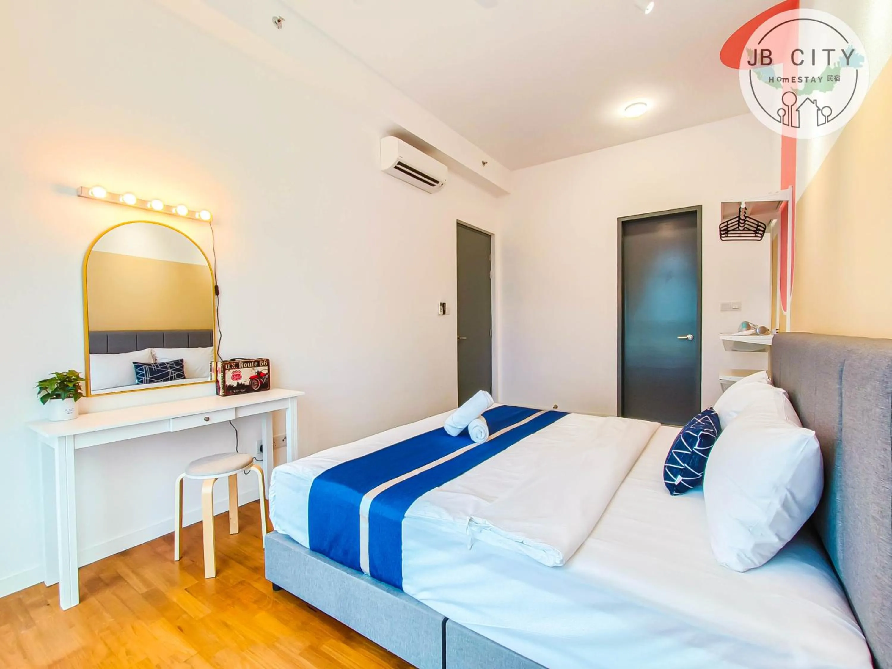 Bed in Paradigm Residence by RR JBcity