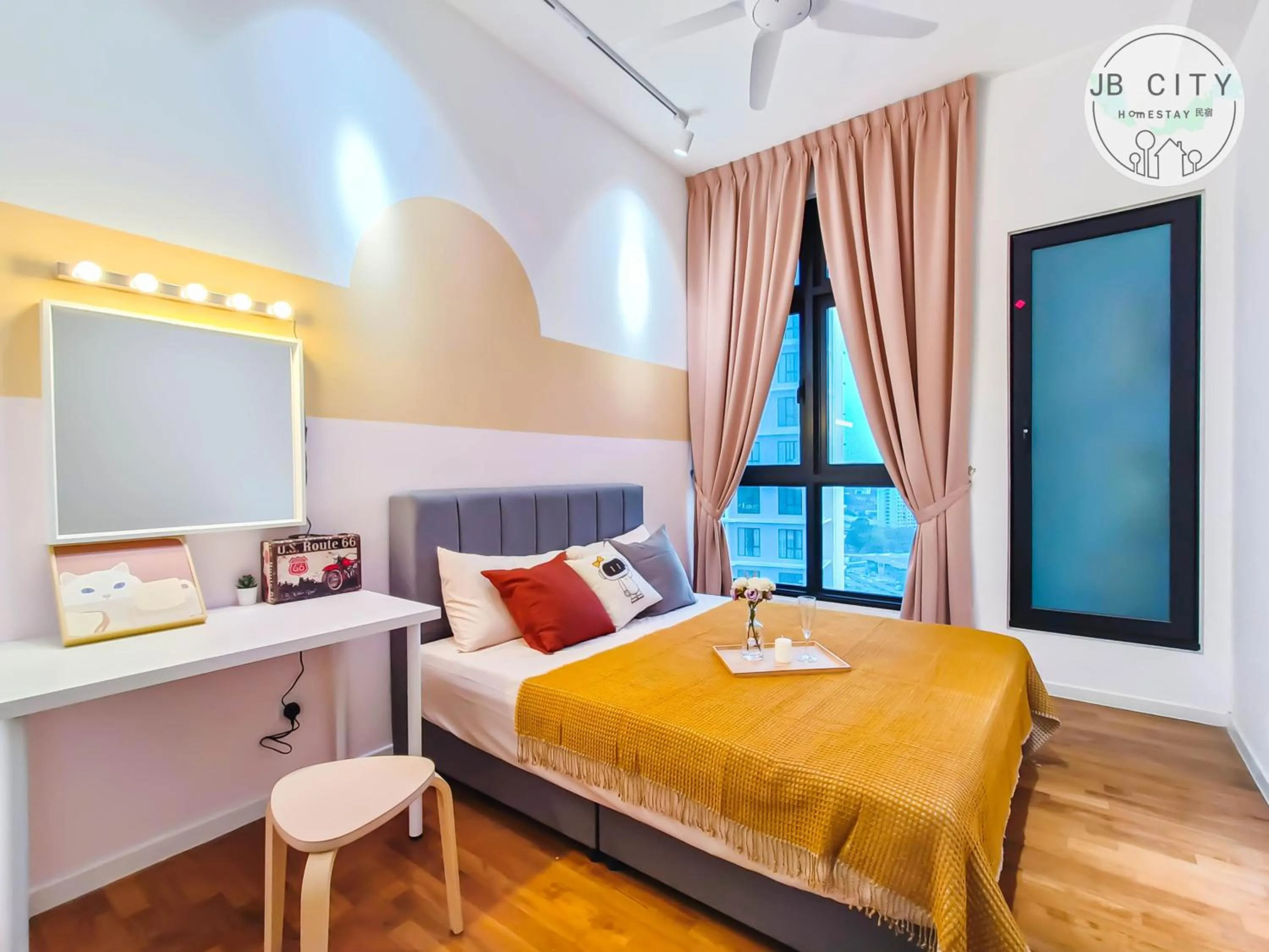 Bed in Paradigm Residence by RR JBcity