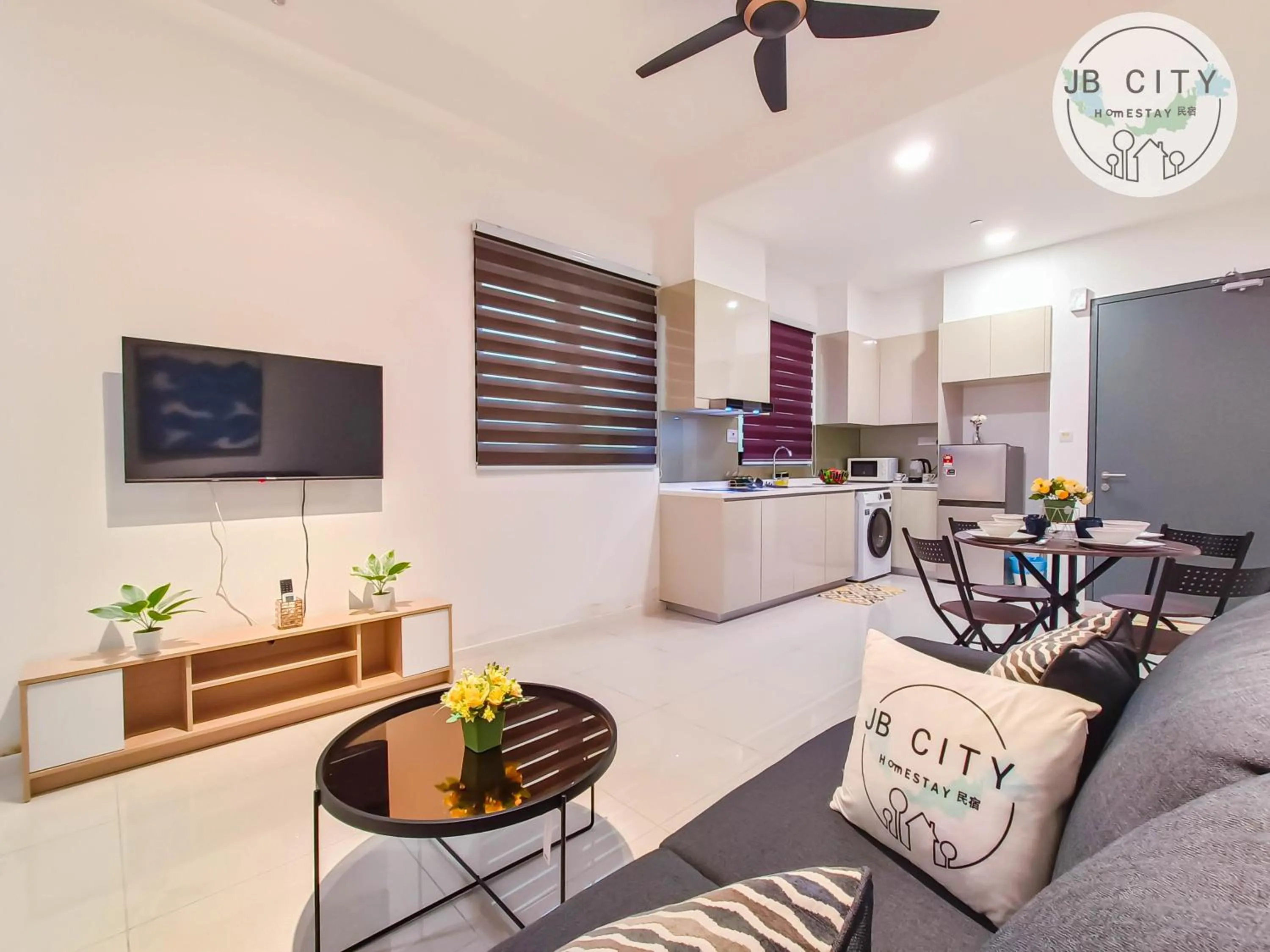 TV and multimedia in Paradigm Residence by RR JBcity