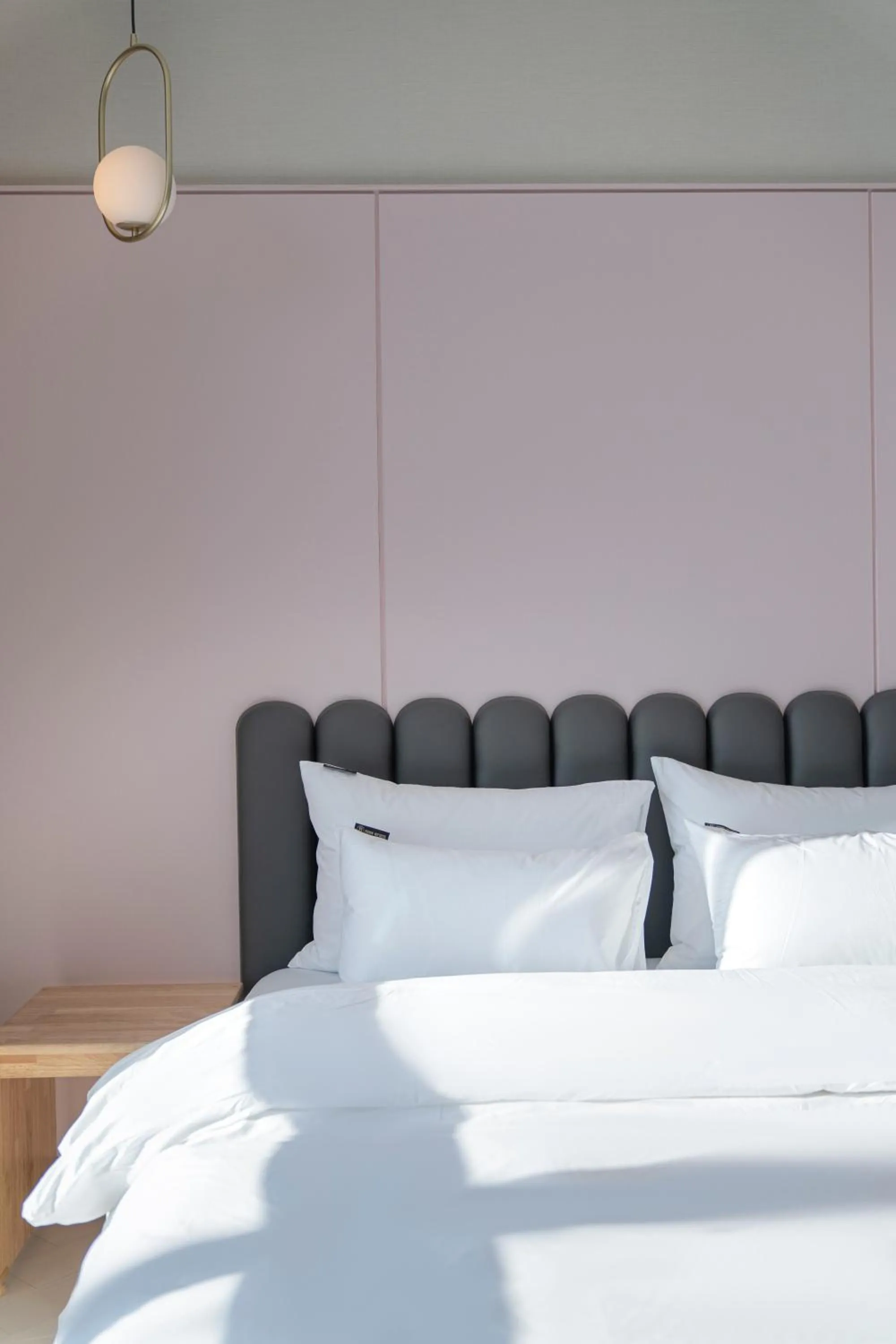 Bed in Brown Dot Siheung Geobuksum