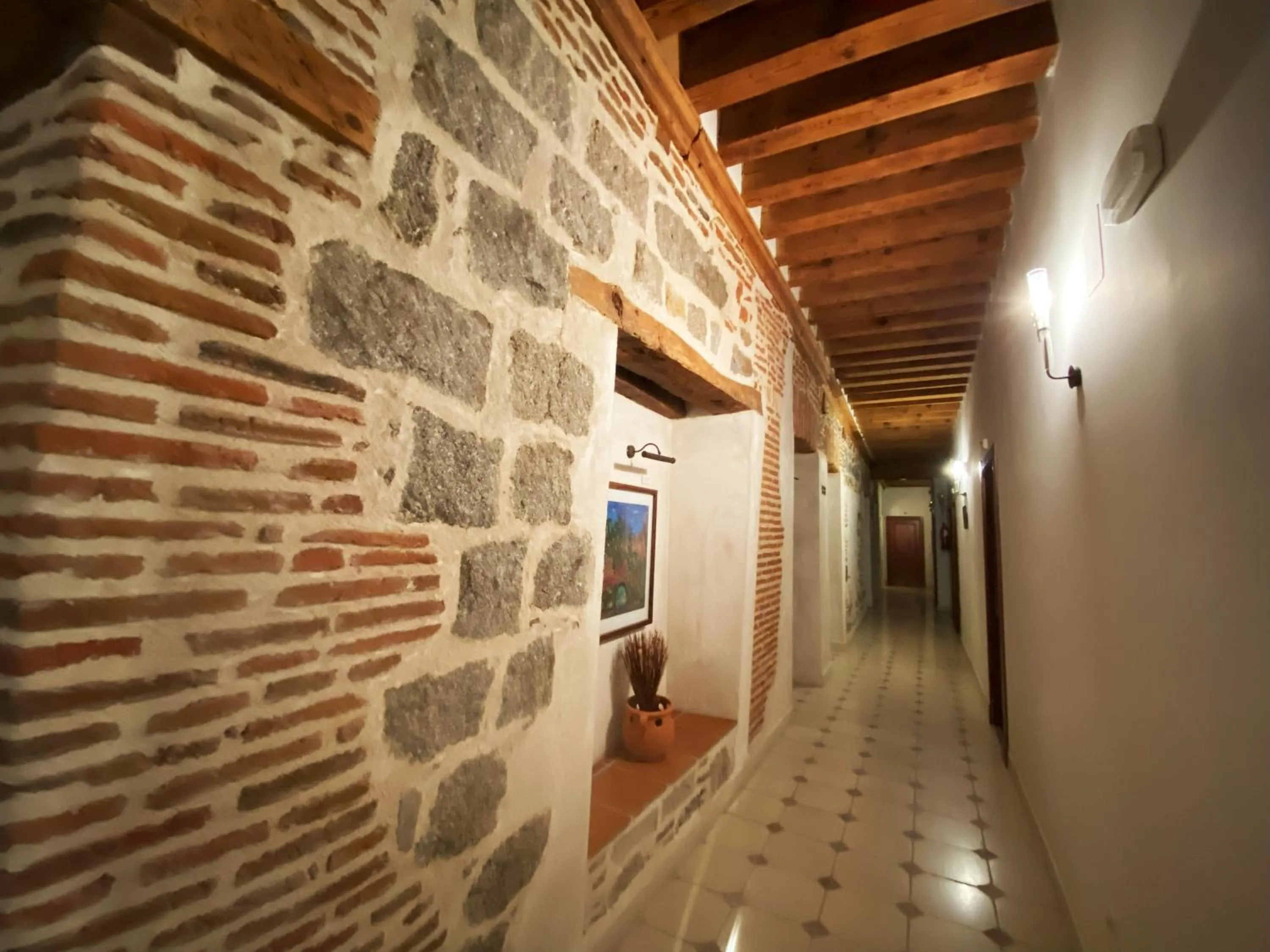 Property building in HOTEL EL RASTRO - Palacio Duque de Tamames -