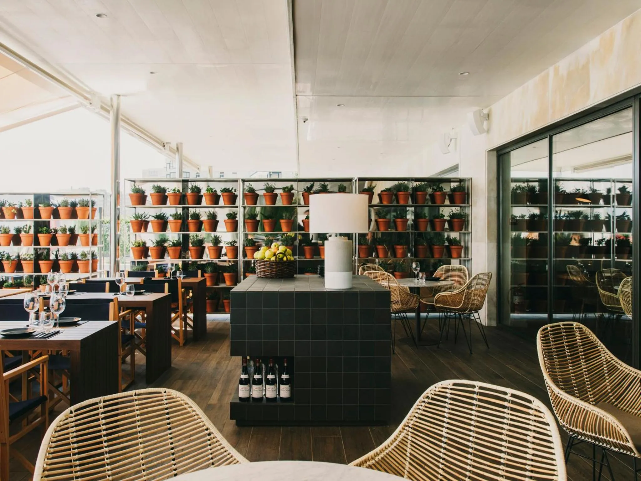 Restaurant/places to eat in Hotel Chiqui