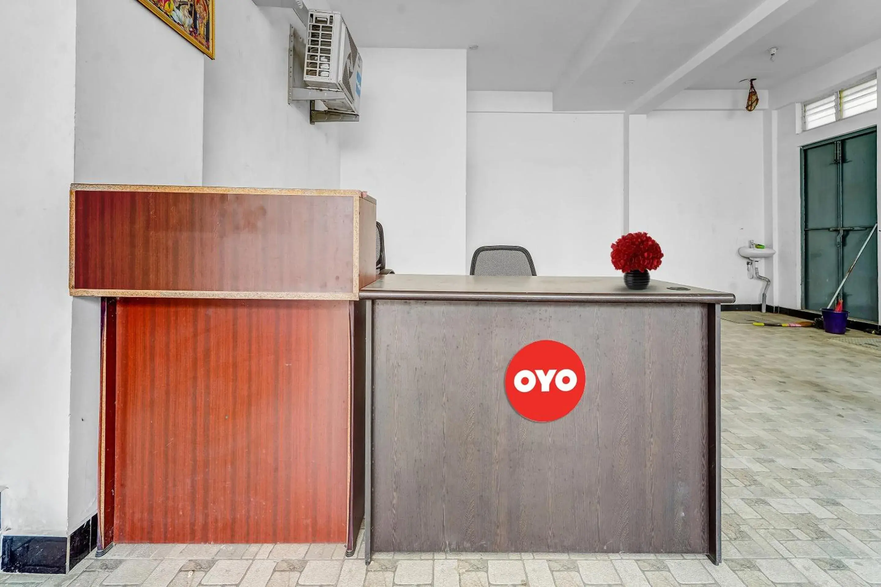 Lobby or reception in Hotel O Crown Tower Lobby or reception in Hotel O Crown Tower