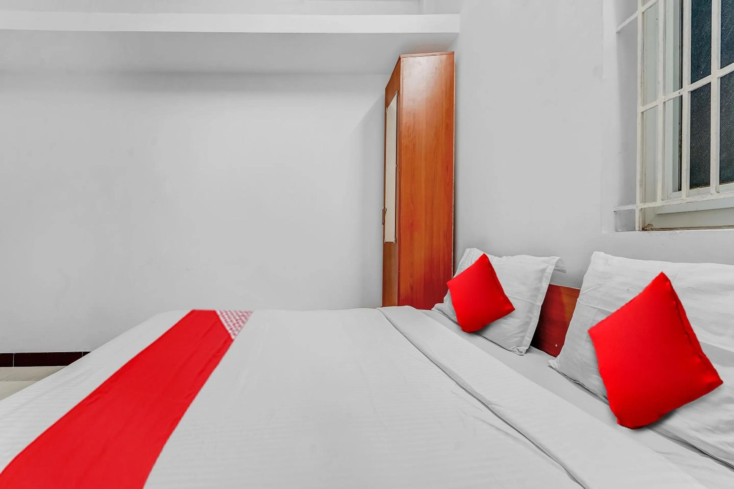 Bedroom, Bed in Hotel O Crown Tower