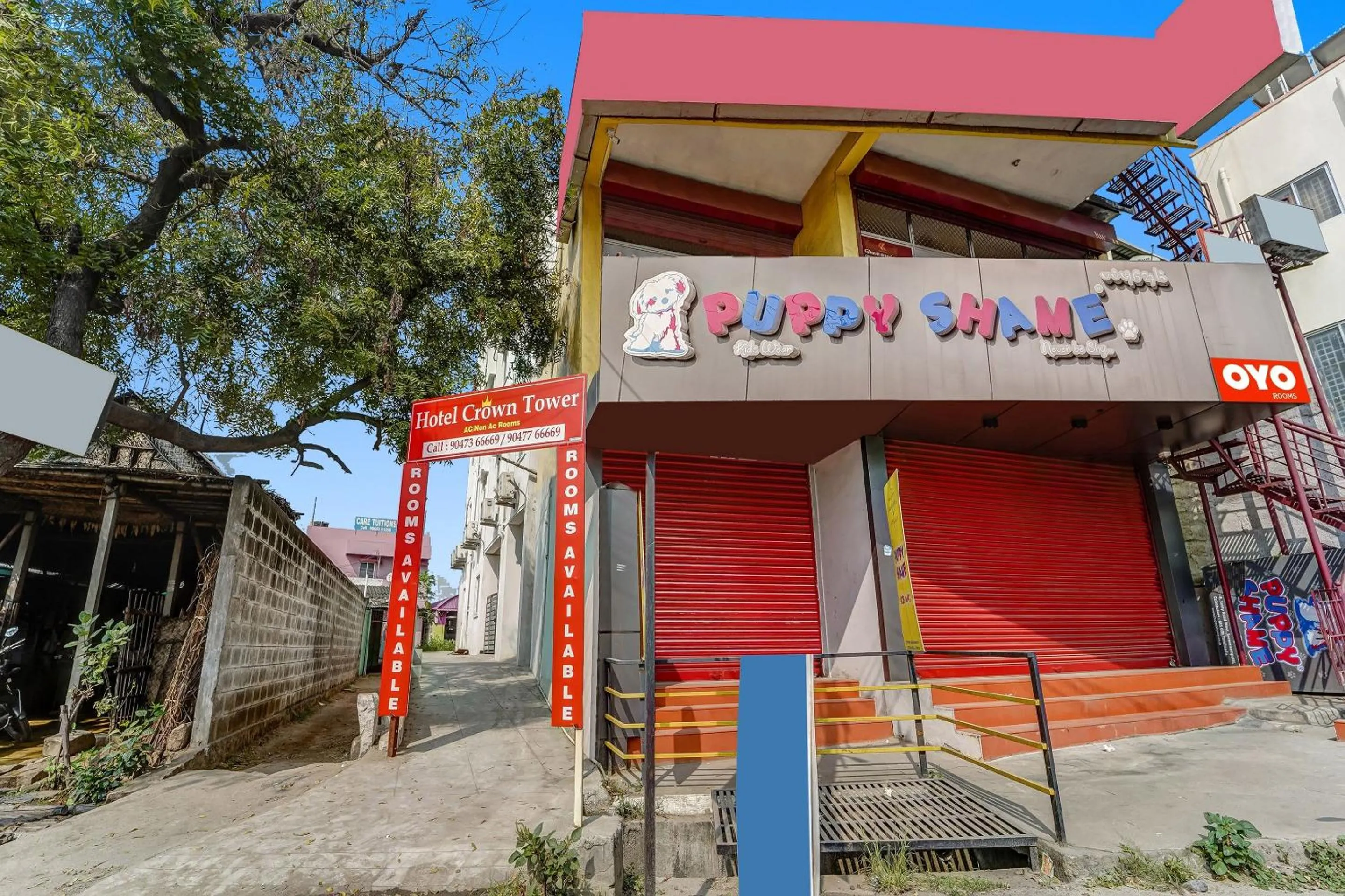Facade/entrance in Hotel O Crown Tower