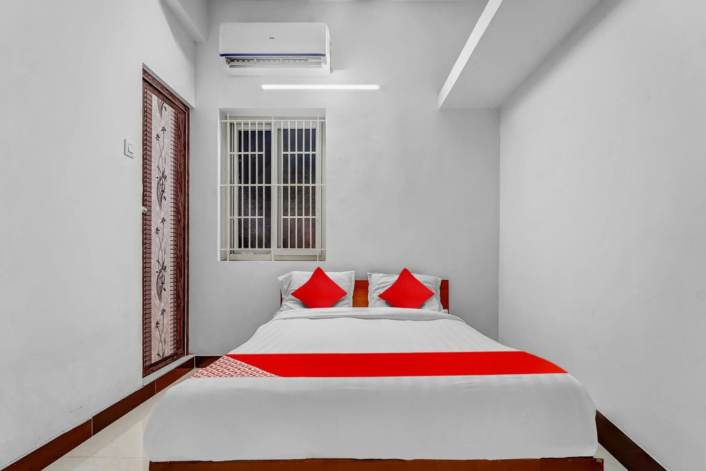 Bedroom, Bed in Hotel O Crown Tower Bedroom, Bed in Hotel O Crown Tower