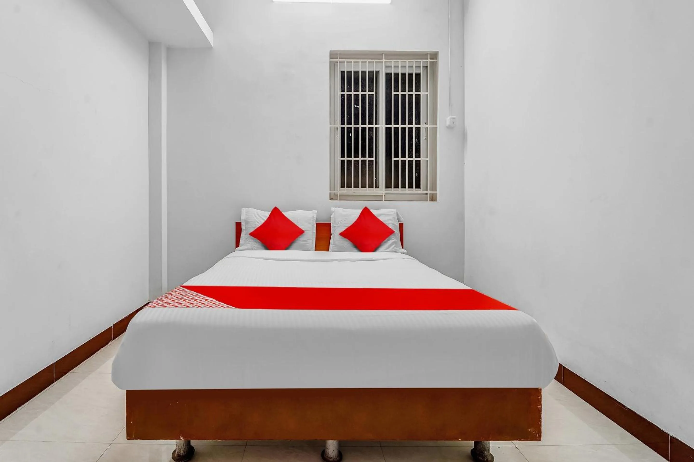 Lobby or reception, Bed in Hotel O Crown Tower